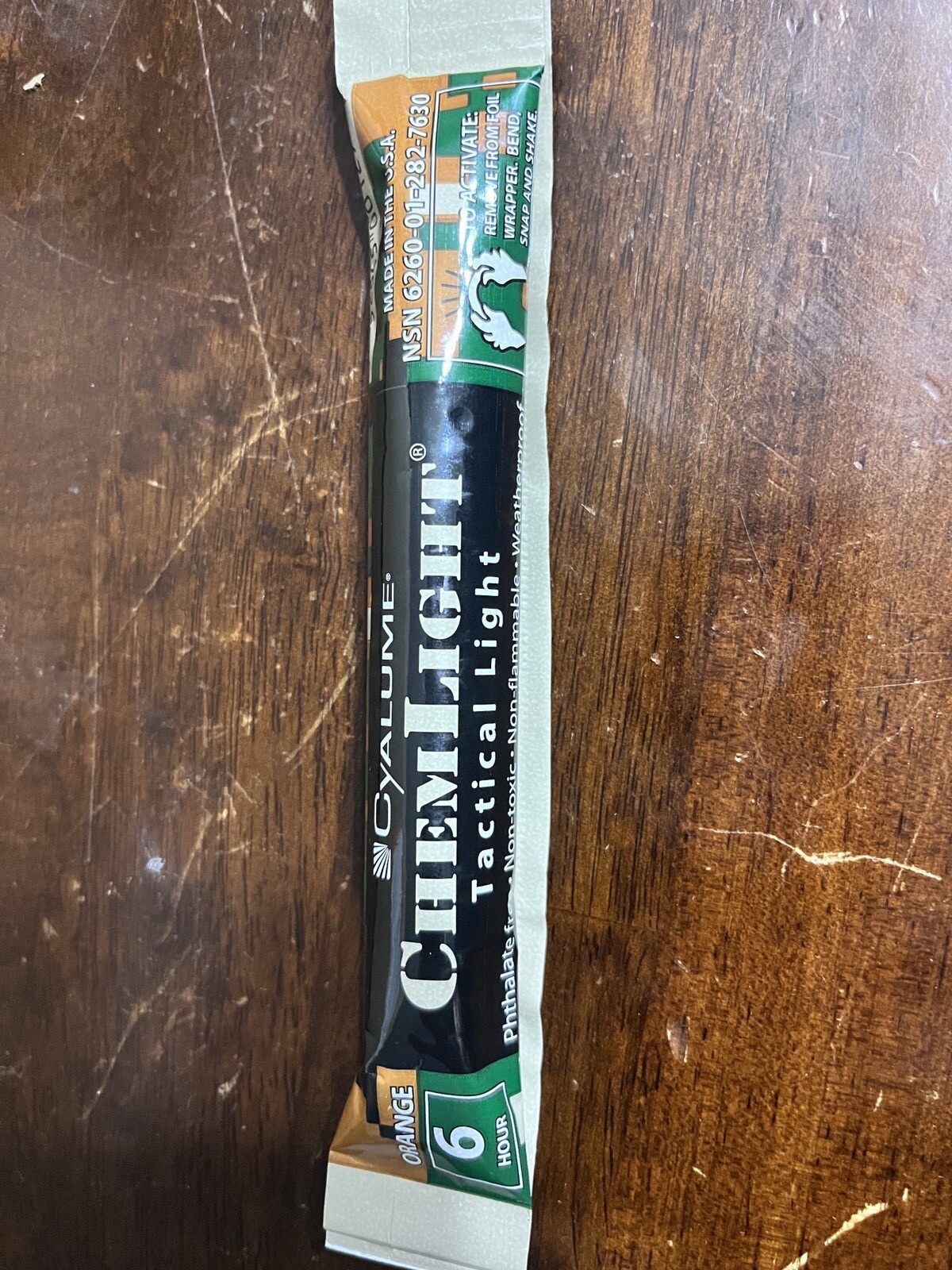 Cyalume Chemlight Glow Stick 4" 6 HR-ORANGE BOX of 100 CAMPING/OUTDOORS/SAFETY