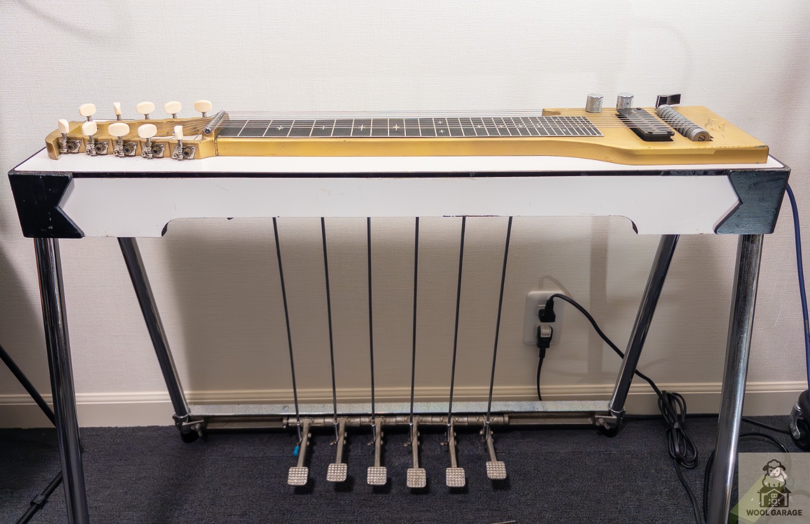 FUZZY 10 String Pedal Steel Guitar 6 Pedals w/ Hard Case Vintage From Japan