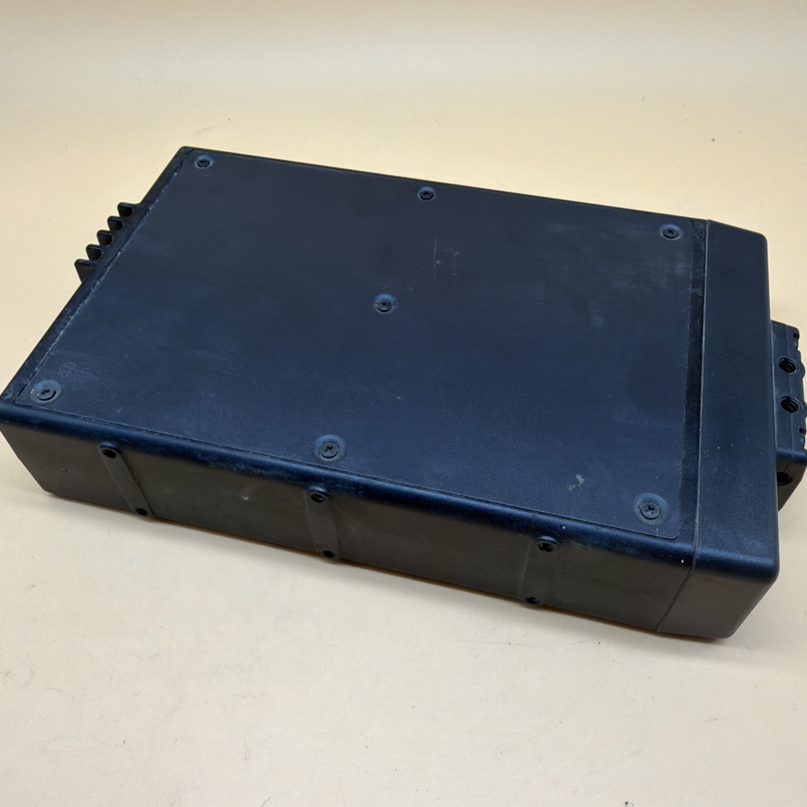 Motorola PM1200 Standard Vertex VX-6000 Two-Way Radio Transceiver Low Band VHF