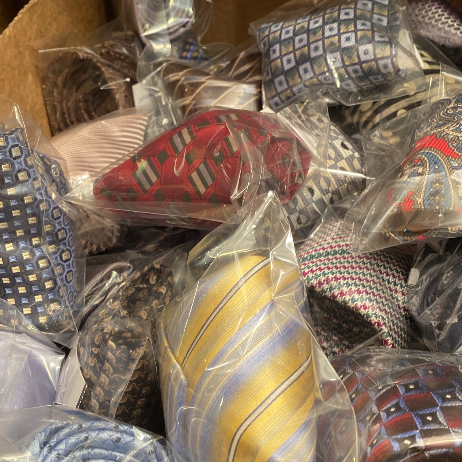 10 Ties RANDOM - Neck Tie Men's - LOT OF 10 Mystery Striped Plaid Solid Classic