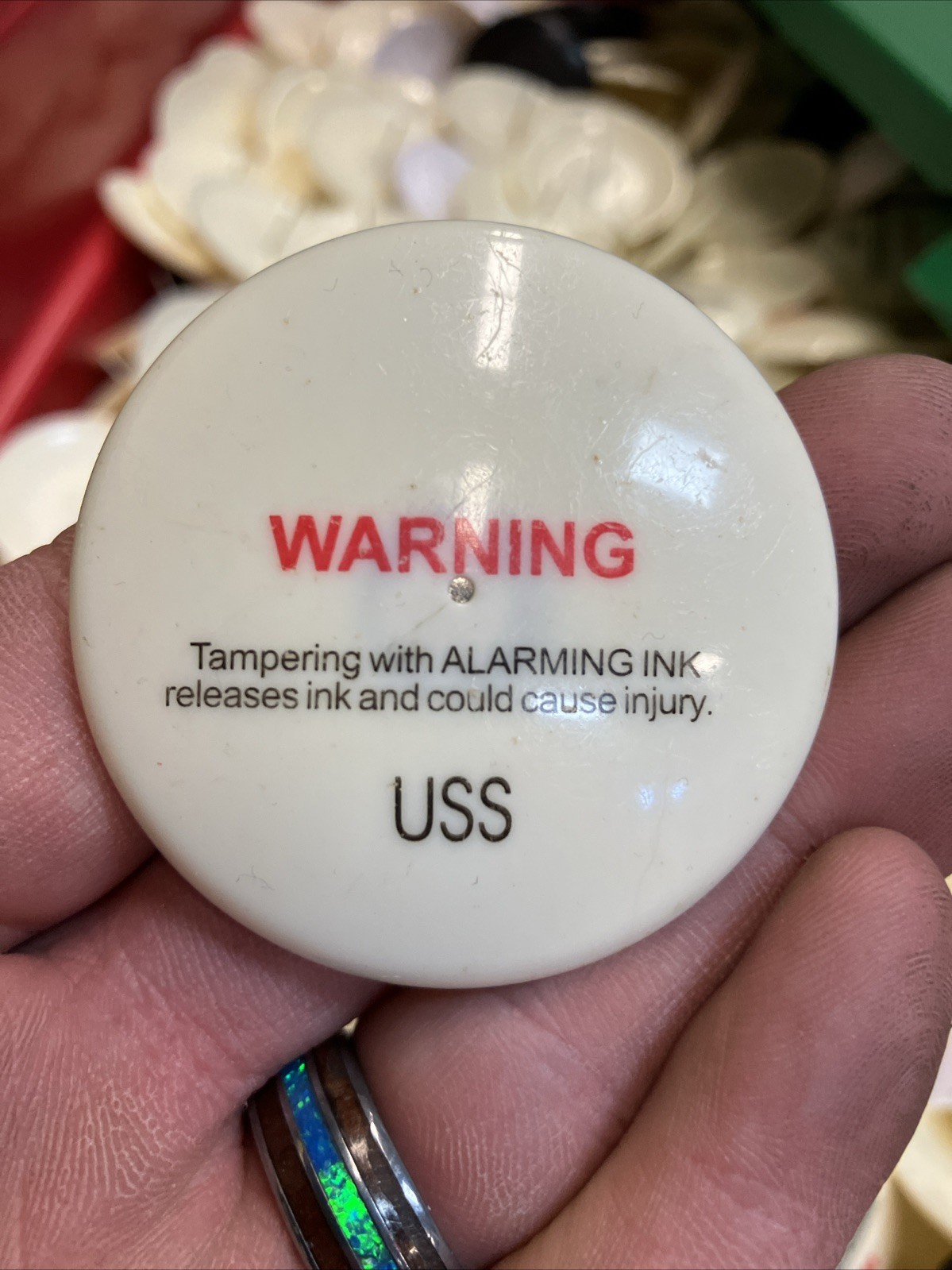 Lot Of 100 USS Security Ink Clothing Tags, Anti-Theft Pins for Retail Store Used