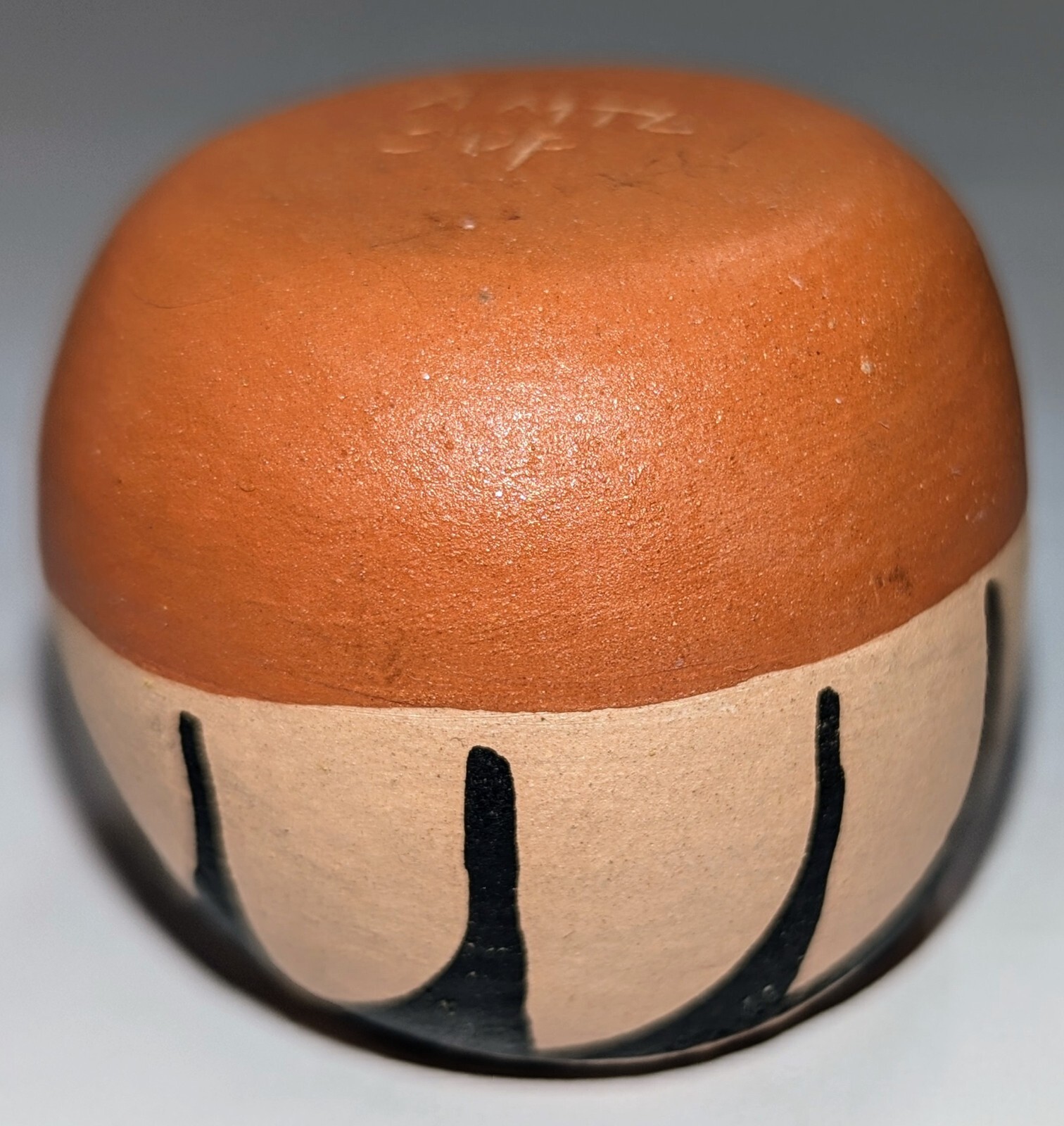 Vtg Native American Mini Pottery x2 Kewa & Jemez Pueblo Signed Lovato & Chinana