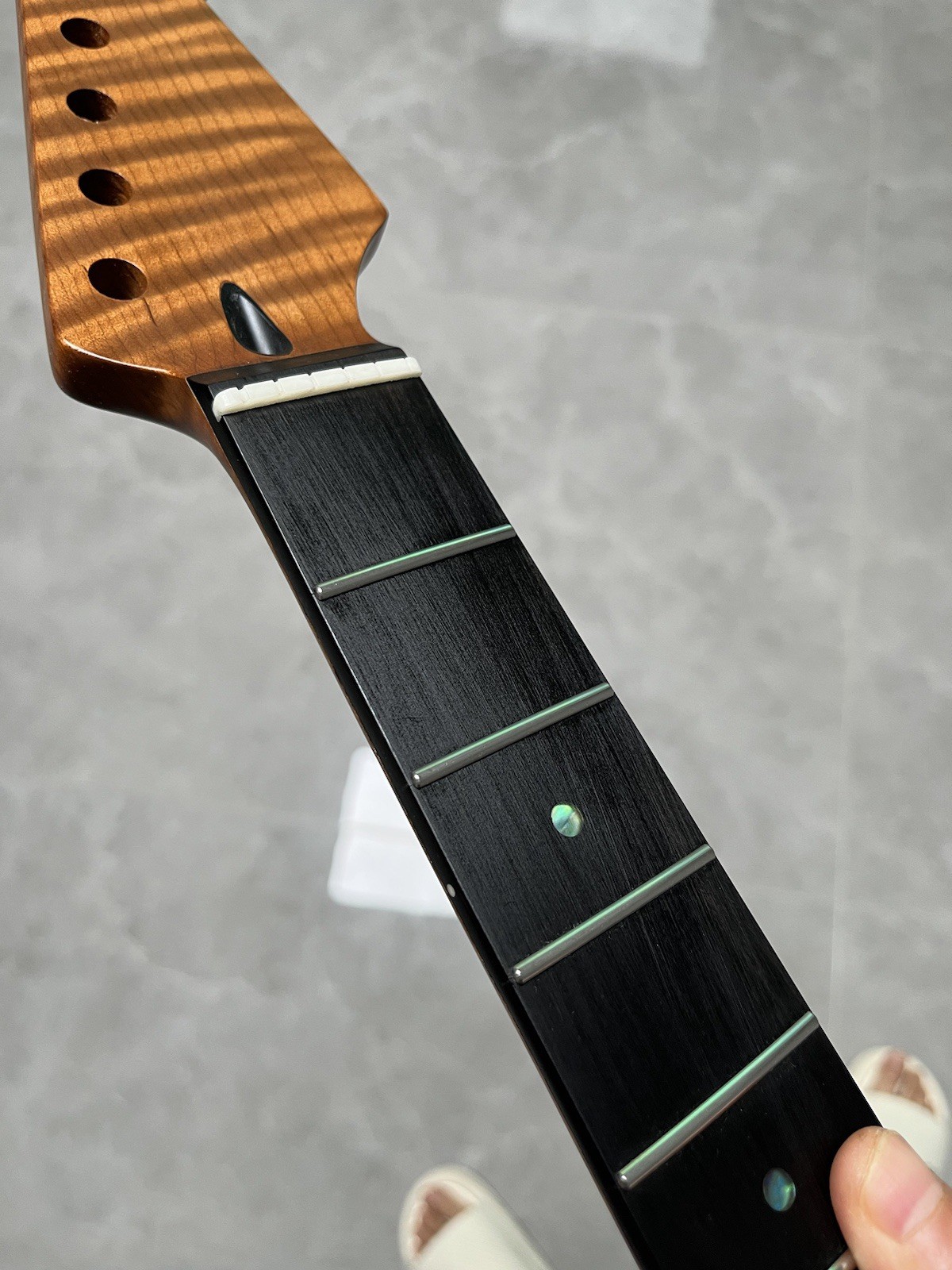 NEW Stainless Jumbo Frets Ebony 22fret Roasted Flame Maple electric guitar neck