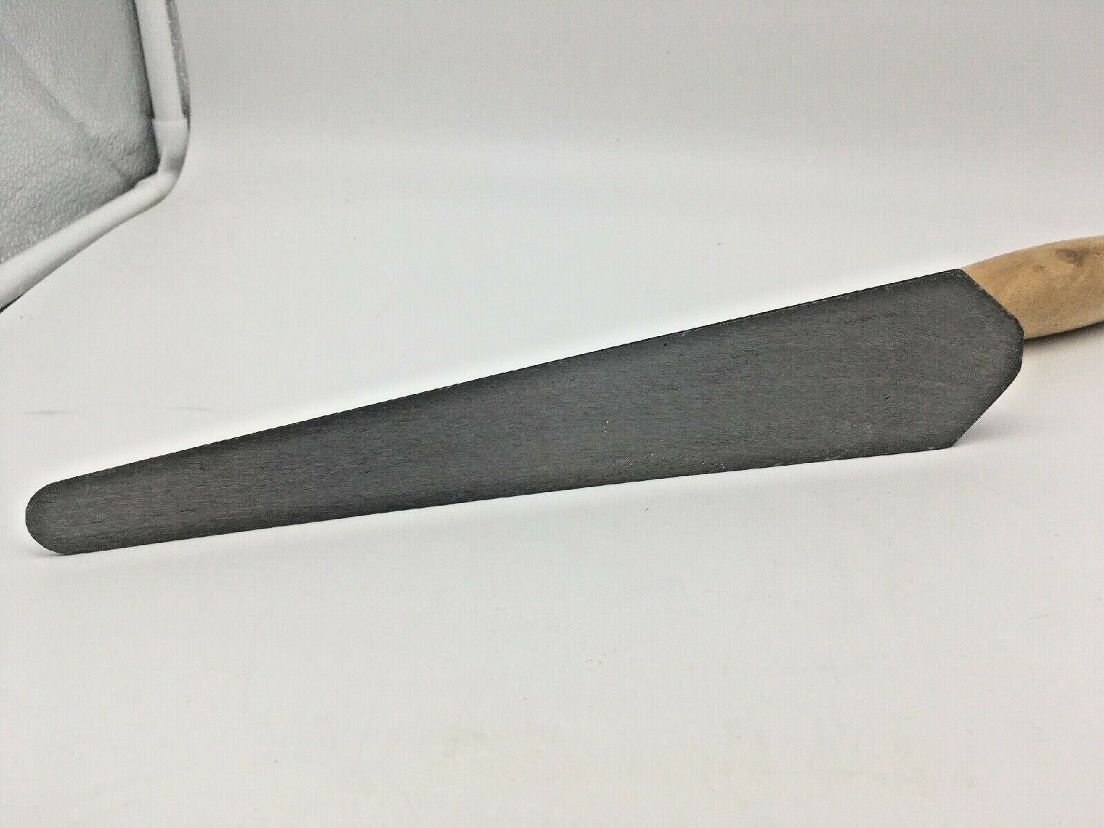 10-1/4 Masonry Trowel 10 1/4" x 2" Hardwood Handle