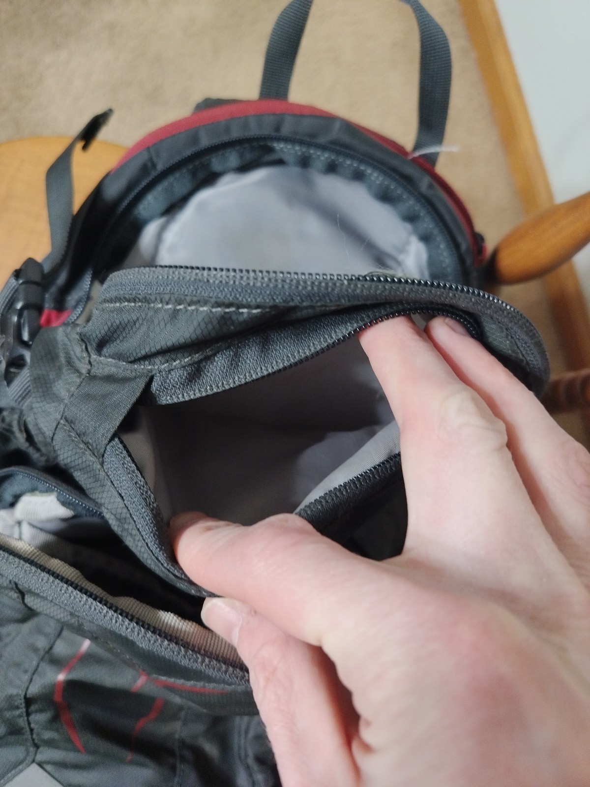 Camelbak M.U.L.E. Hiking Bikinig Camping Backpack Black No Bladder Locks Zippers