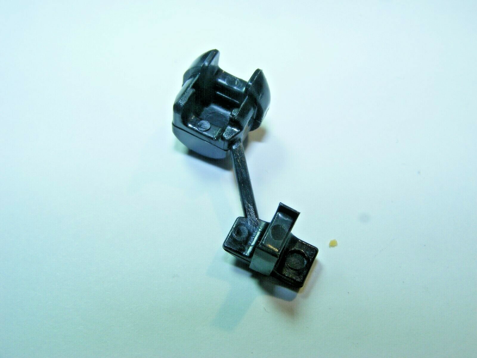 QTY10 HEYCO 1074 STRAIN RELIEF SR-3A-4 BLK 7/16" FLAT CABLE 18/2 AWG LAMP CORD