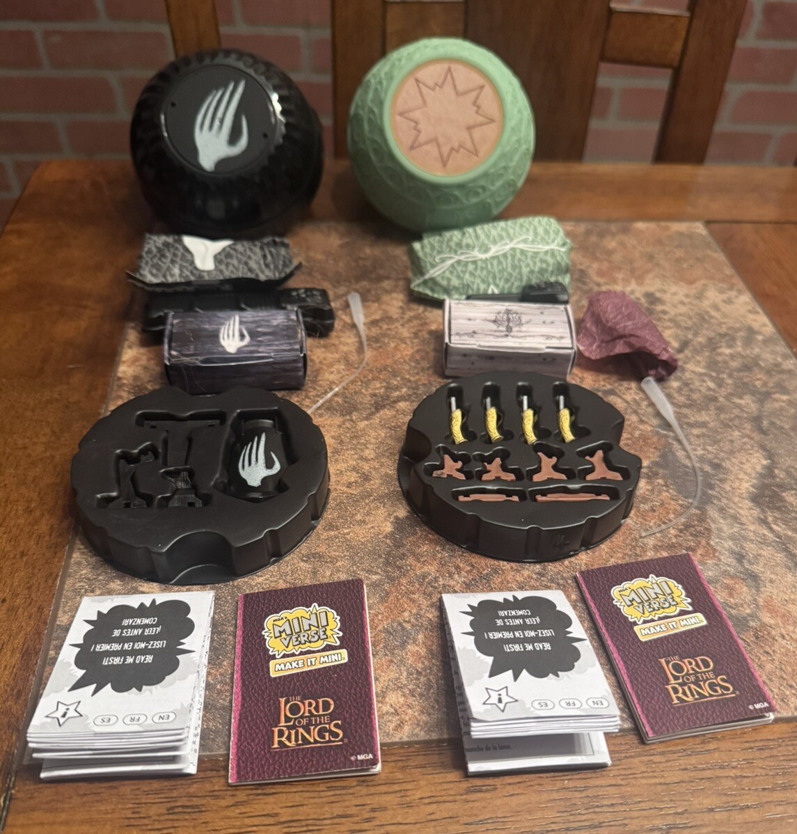 2x Miniverse Lord Of The Rings Uruk Hai Sword & White Knives Resin Mini Verse