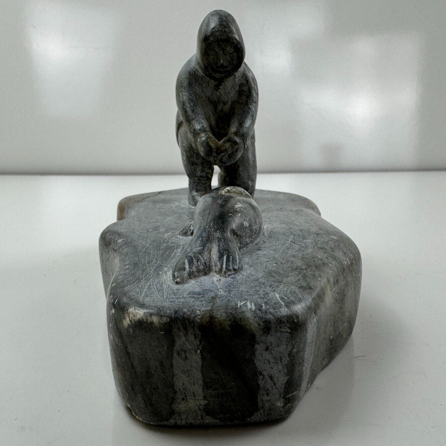 Alaskan Native Vtg Soapstone Tableau Seal & Hunter Contemporary Green Variegated