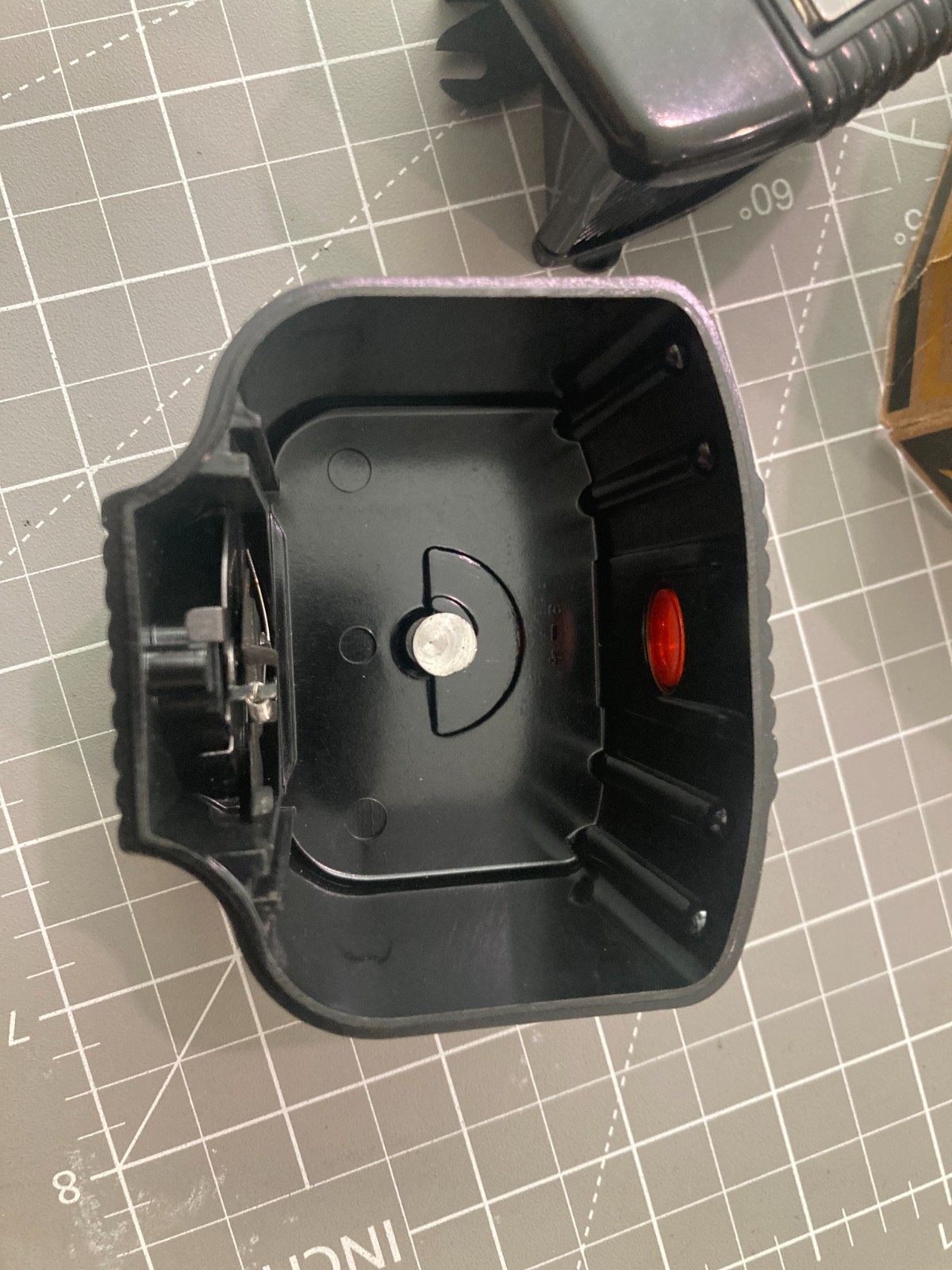 VINTAGE Early Brownie Camera In very nice Condition "Baby Brownie"