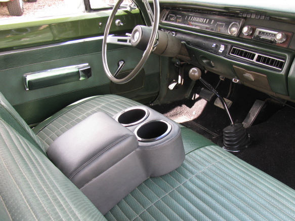 Black BC Shorty Cruiser Bench Seat Console With Drink Holders Musclecar Classic