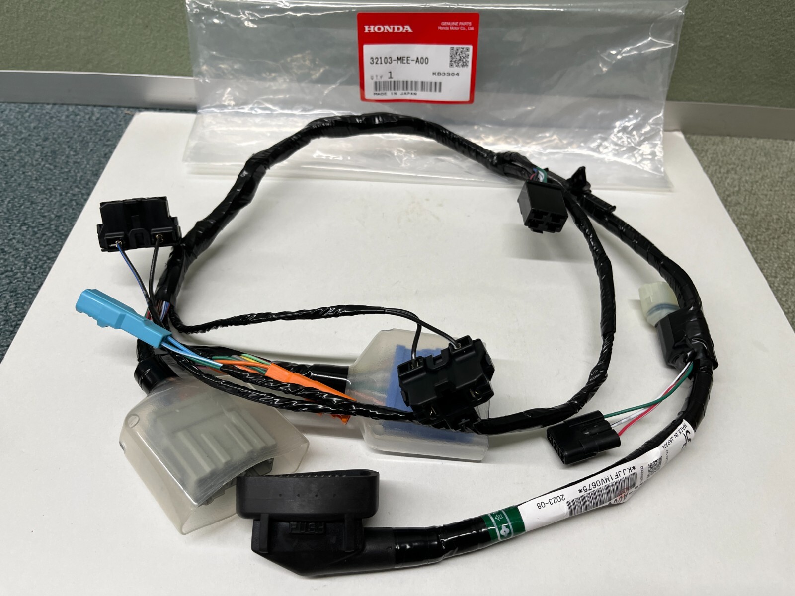 Honda 2005-2006 CBR600RR CBR 600 RR Front Sub Wiring Harness 32103-MEE-A00 OEM