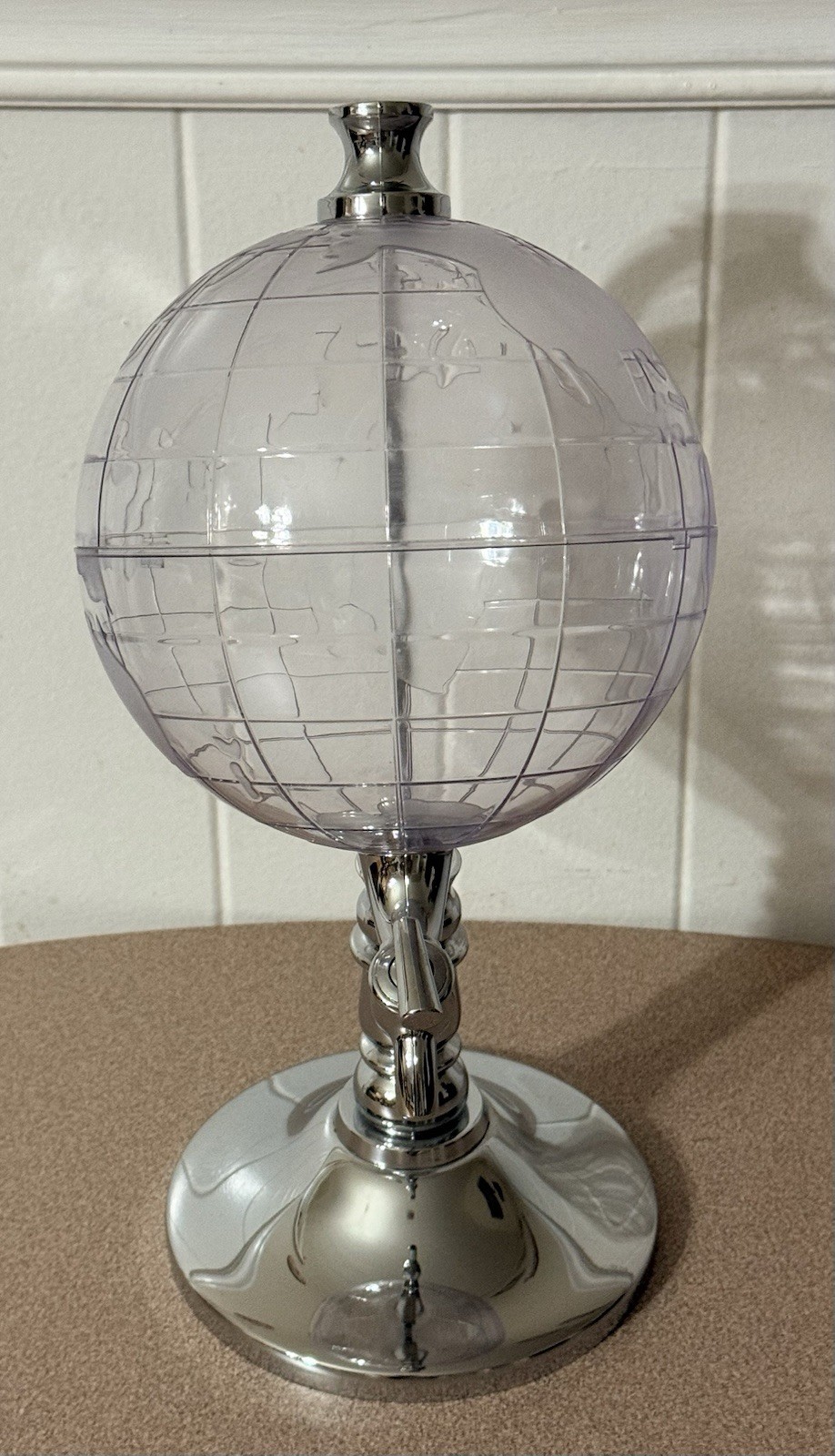 Godinger Silver Art Co. Plastic Globe Decanter w/ Metal Base 14” Water Dispenser