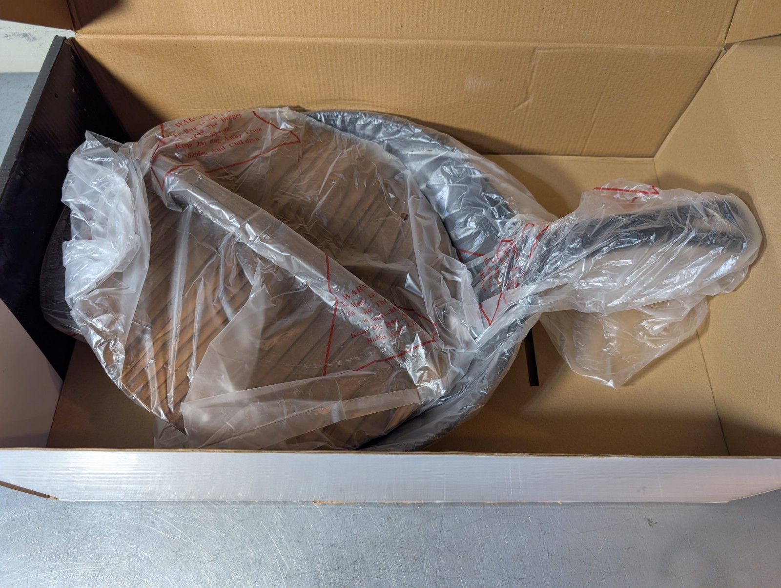 Premium MEI Kitchen 12.5" Enameled Cast Iron Wok w/Lid