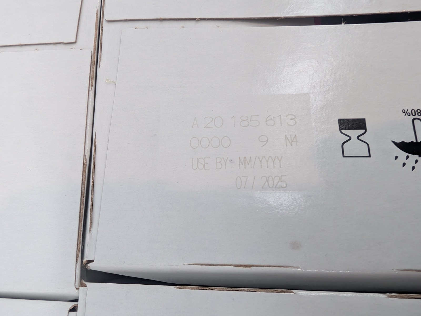 3M 8511 N95 Particulate Respirator Face Mask | Case of 80 Masks EXP 07/25 | New