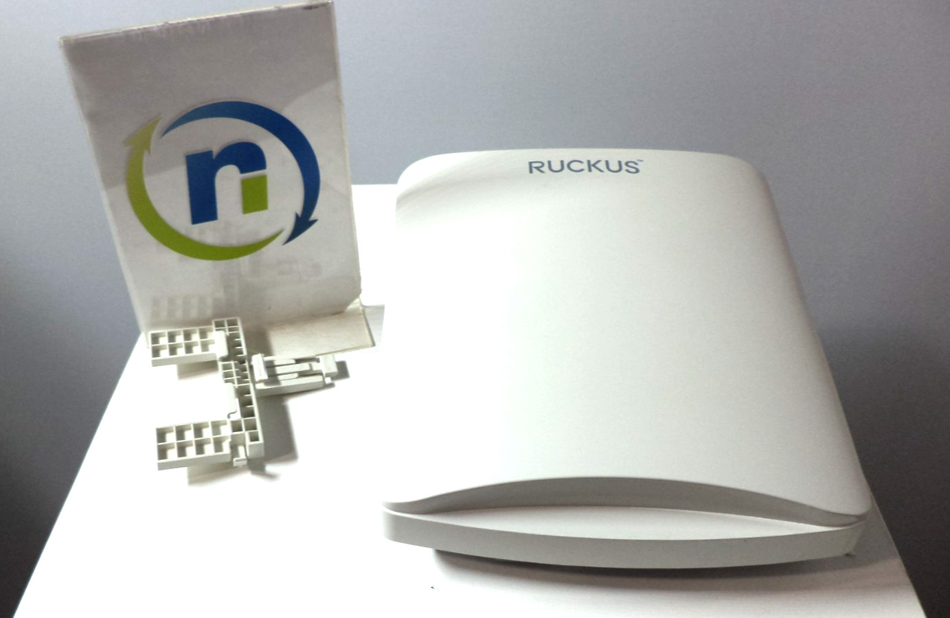 Ruckus 901-R750-US00 Indoor Wi-Fi 6 (802.11ax) Access Point, R750 - 1 YR Wrnty