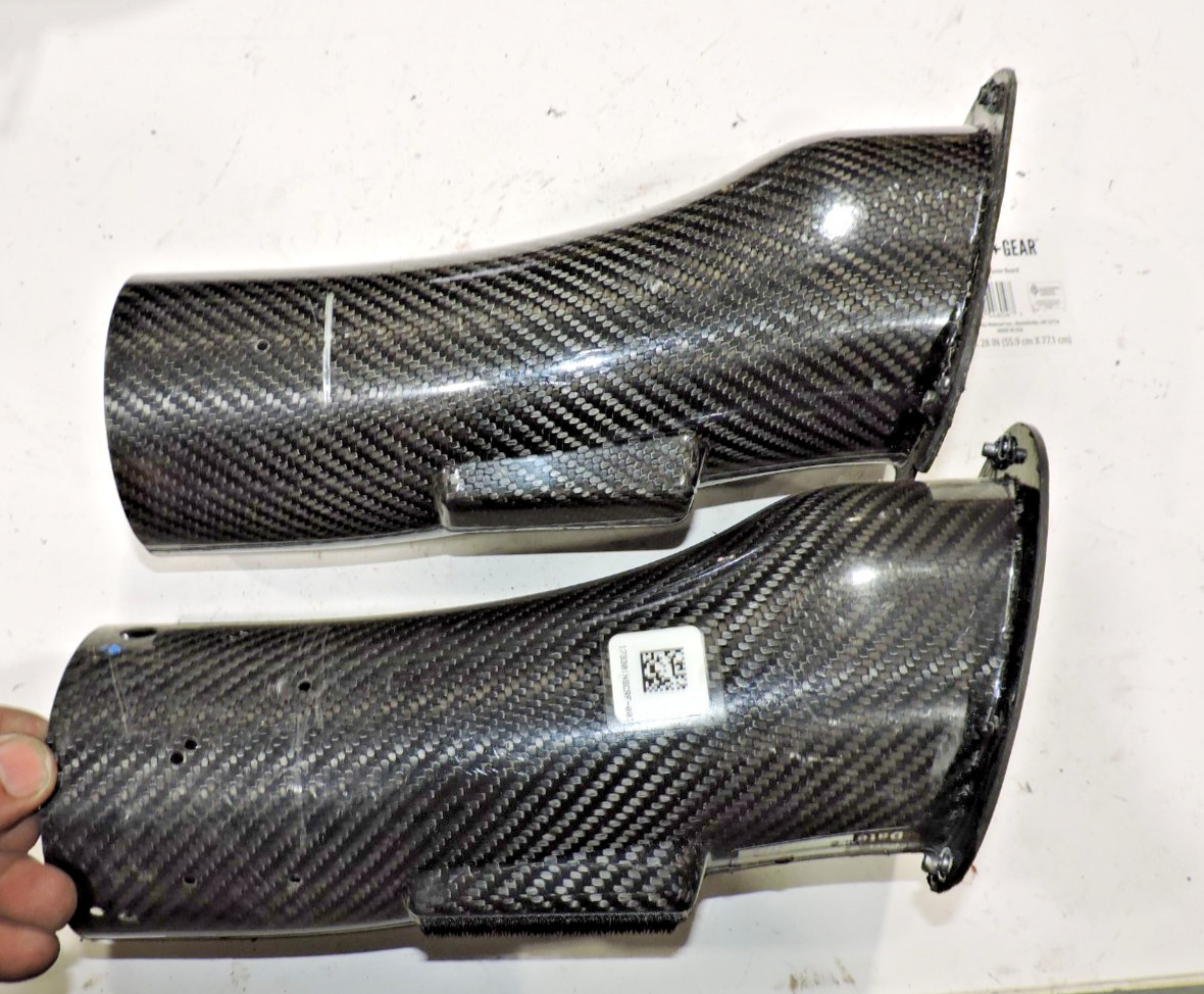 Hendricks Carbon Fiber 3 3/4" flange ducts L & R Late Model Nascar