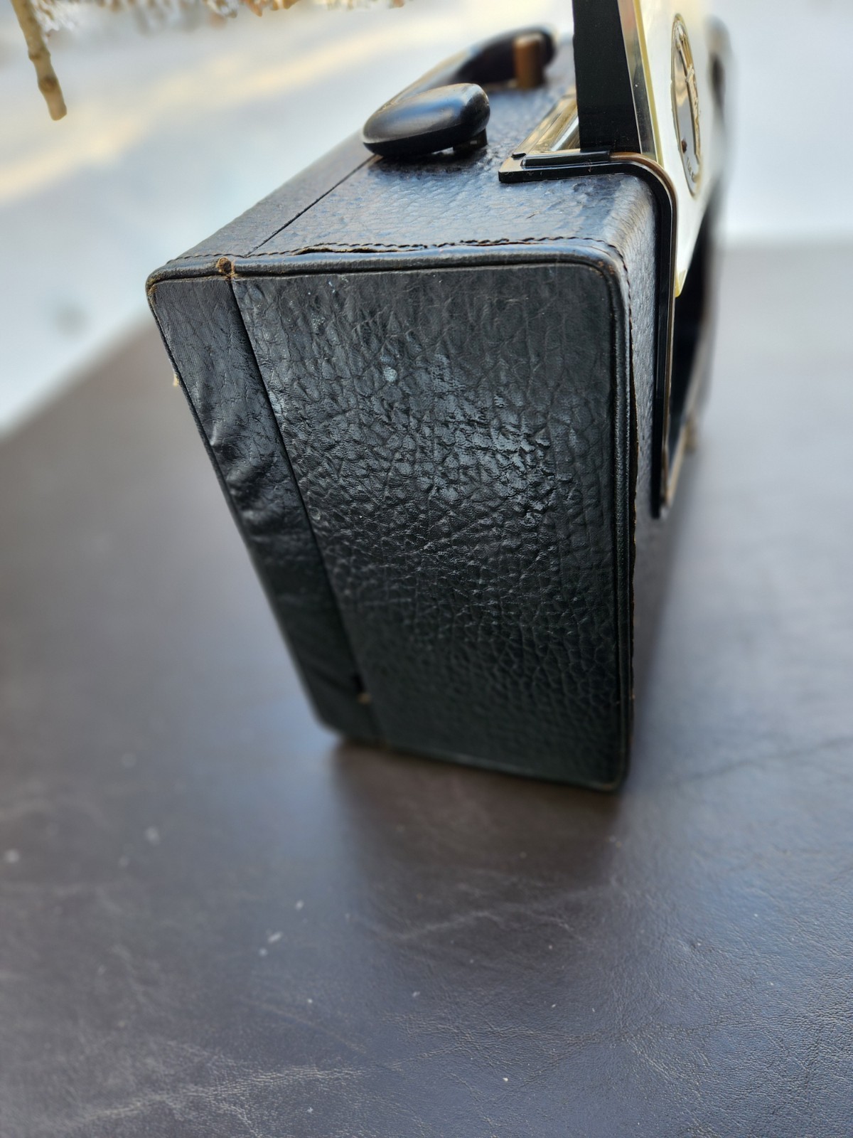 Mid-Century ZEINTH Portable RADIO ~ Model G503 ~ Black ~ 1950