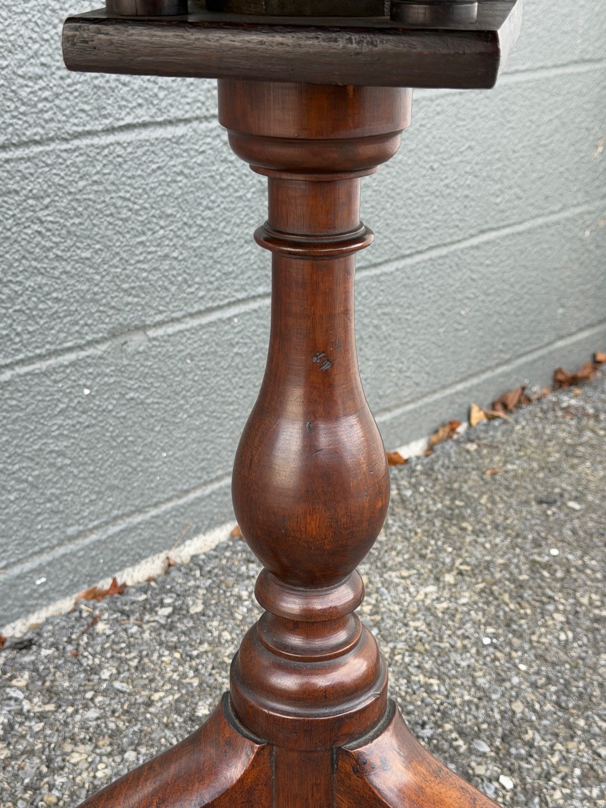Antique walnut Queen Anne tea table 1760 18th birdcage tilt pad feet country