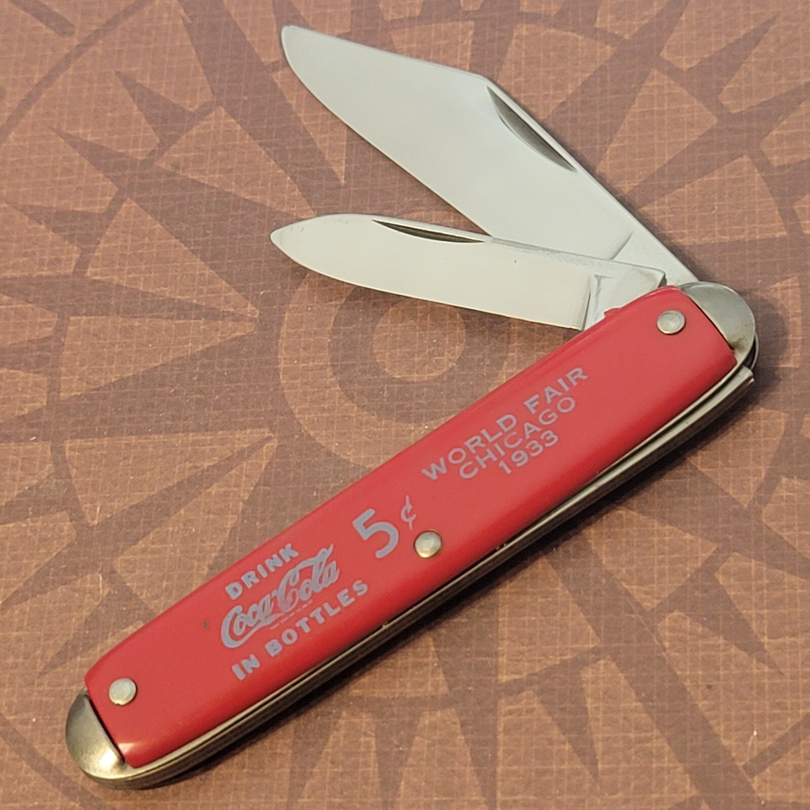 COCA COLA Advertising Knife Made In USA 2 Blade Jack Smooth Red Handles