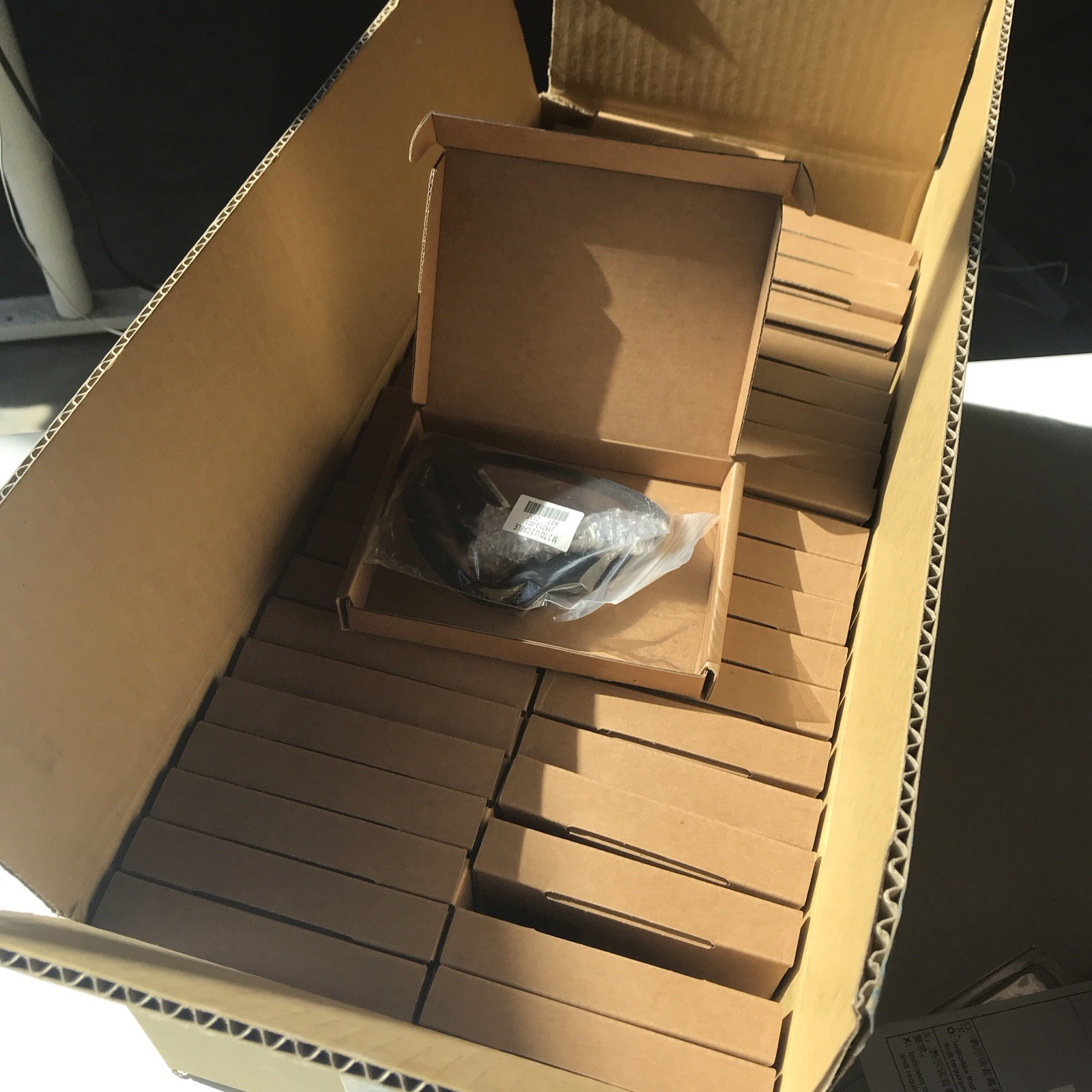 M.2 To U.2 Cable J15713-001 Amphenol