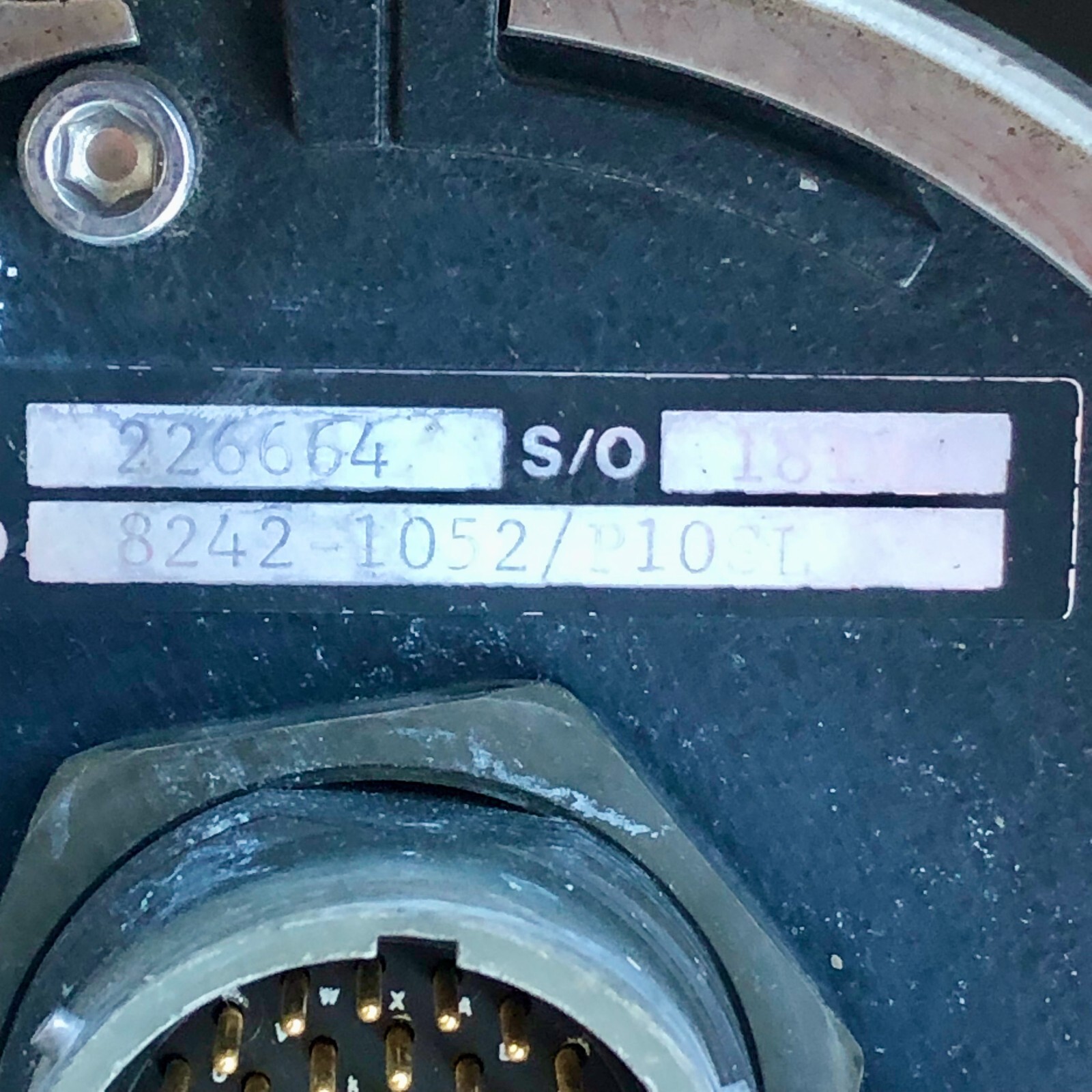 Cohu Surveillance Camera 8242-1052/P10SL Environmental Housing