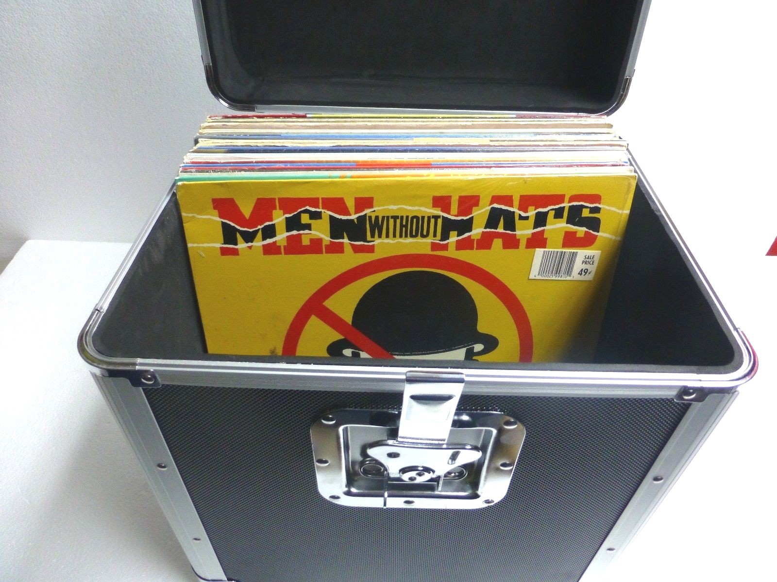 12" or LP Record Box Euro Style Case Holds Up To 70 Vinyl Records