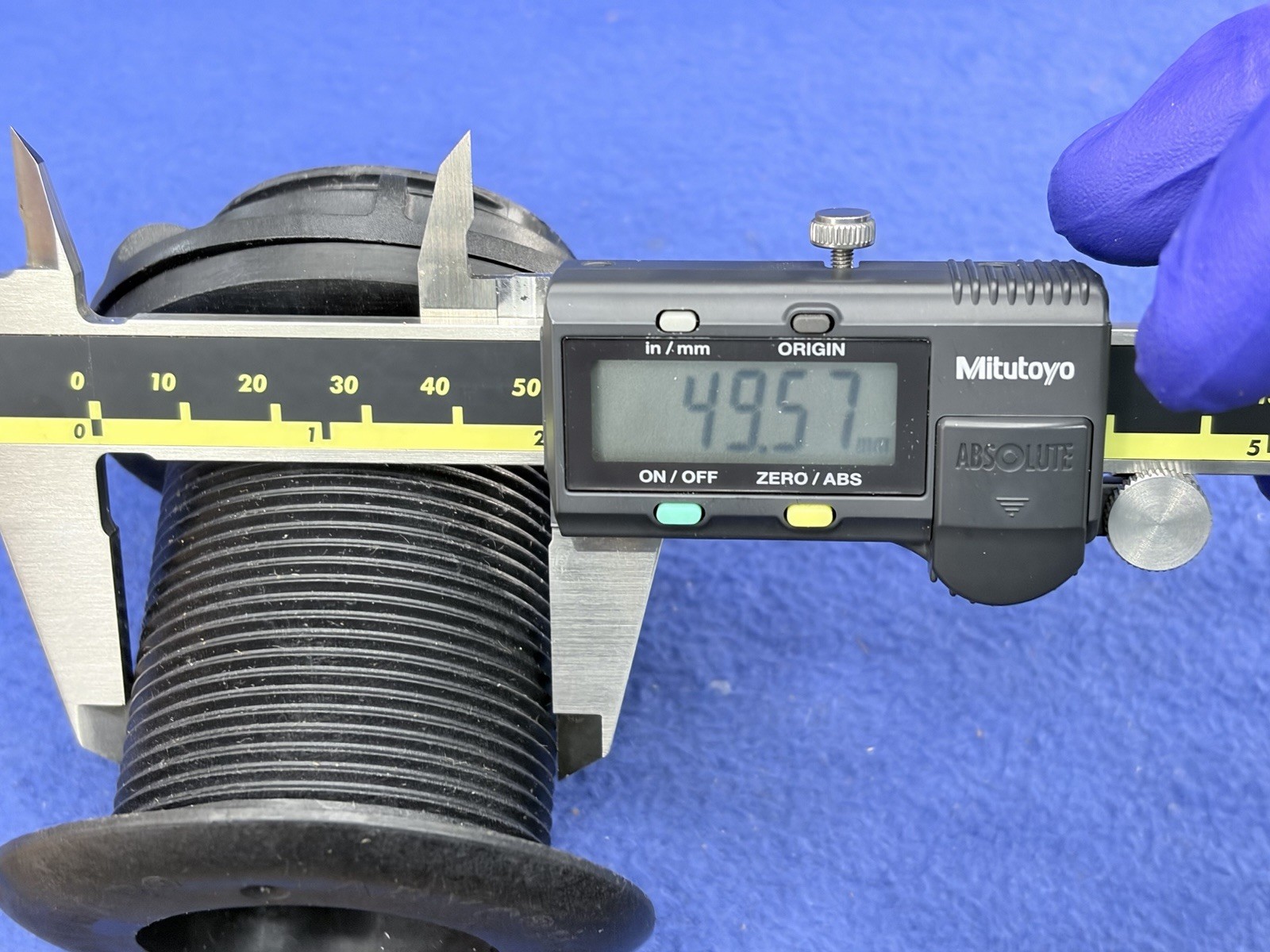 Airmar D800 DT800 DST800 P617V Thru Hull Housing W/ Washer & Nut