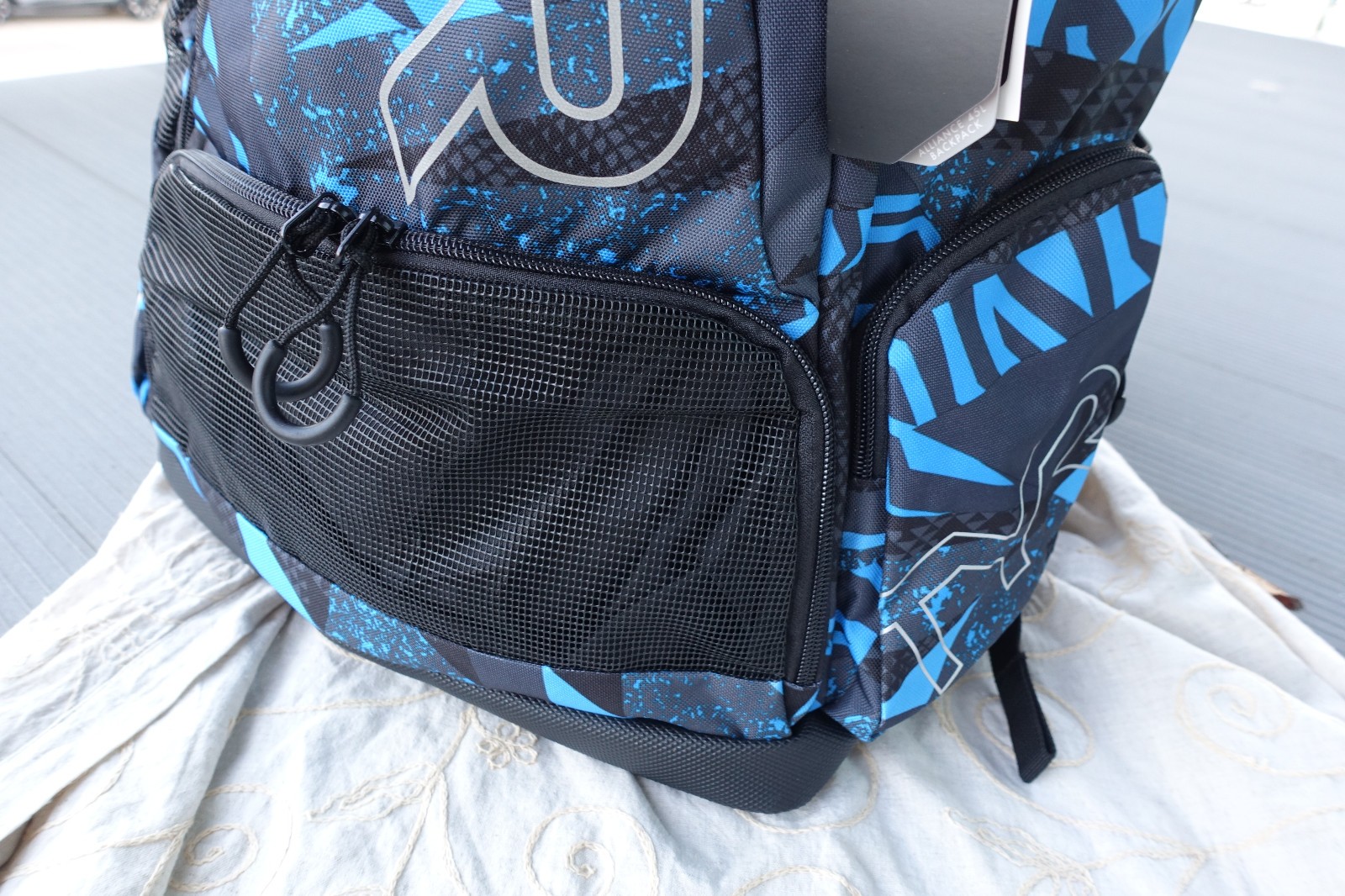New TYR Alliance 45L Oversized Backpack Gym & Pool Bag - Swimming -Triathlon