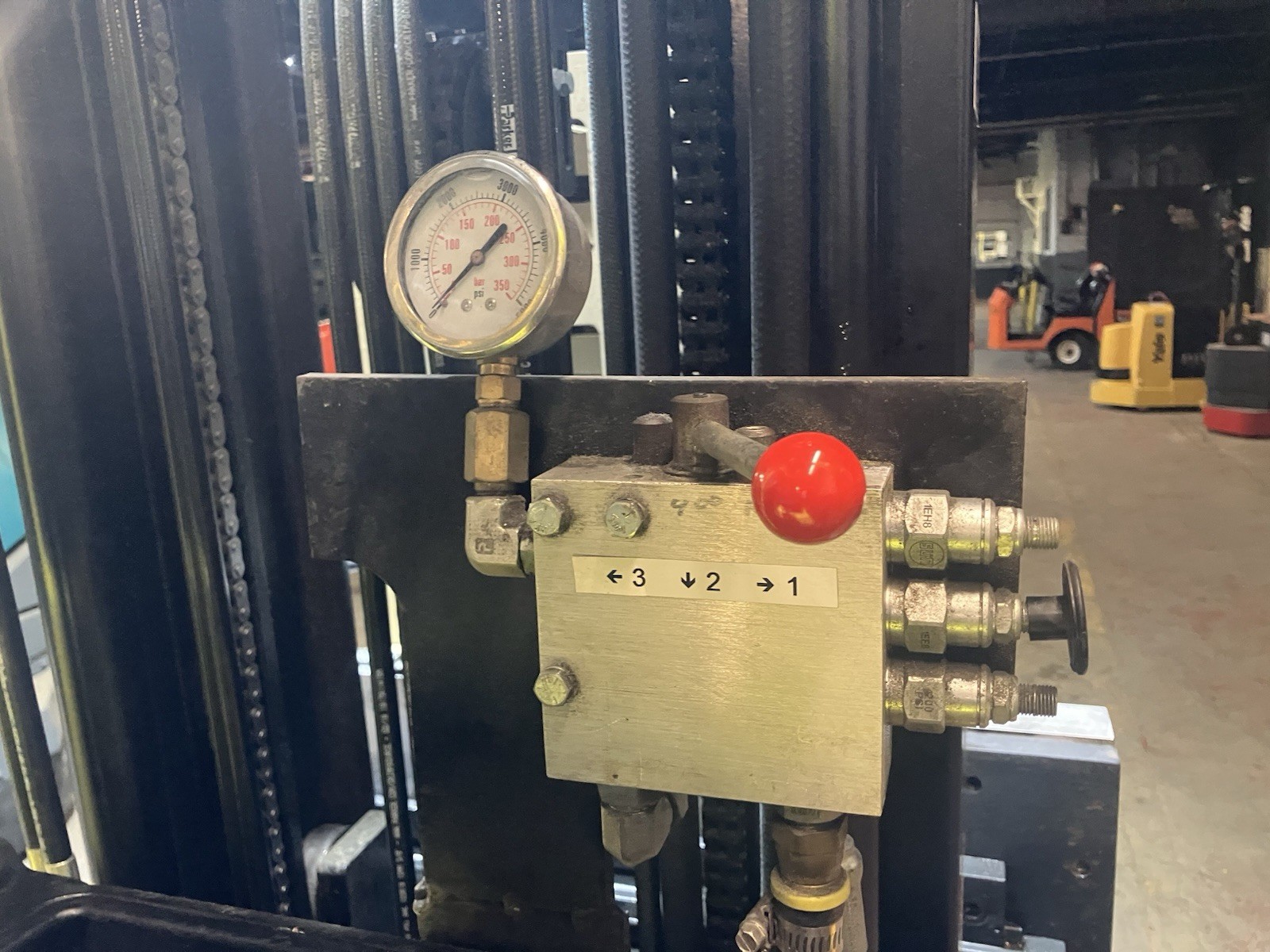 2019 Hyster 5000 LB Forklift with Carton Clamp and 3 Stage Mast