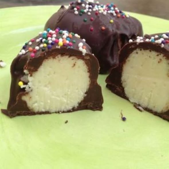 1/2 POUND CHOCOLATE COVERED EASTER EGGS