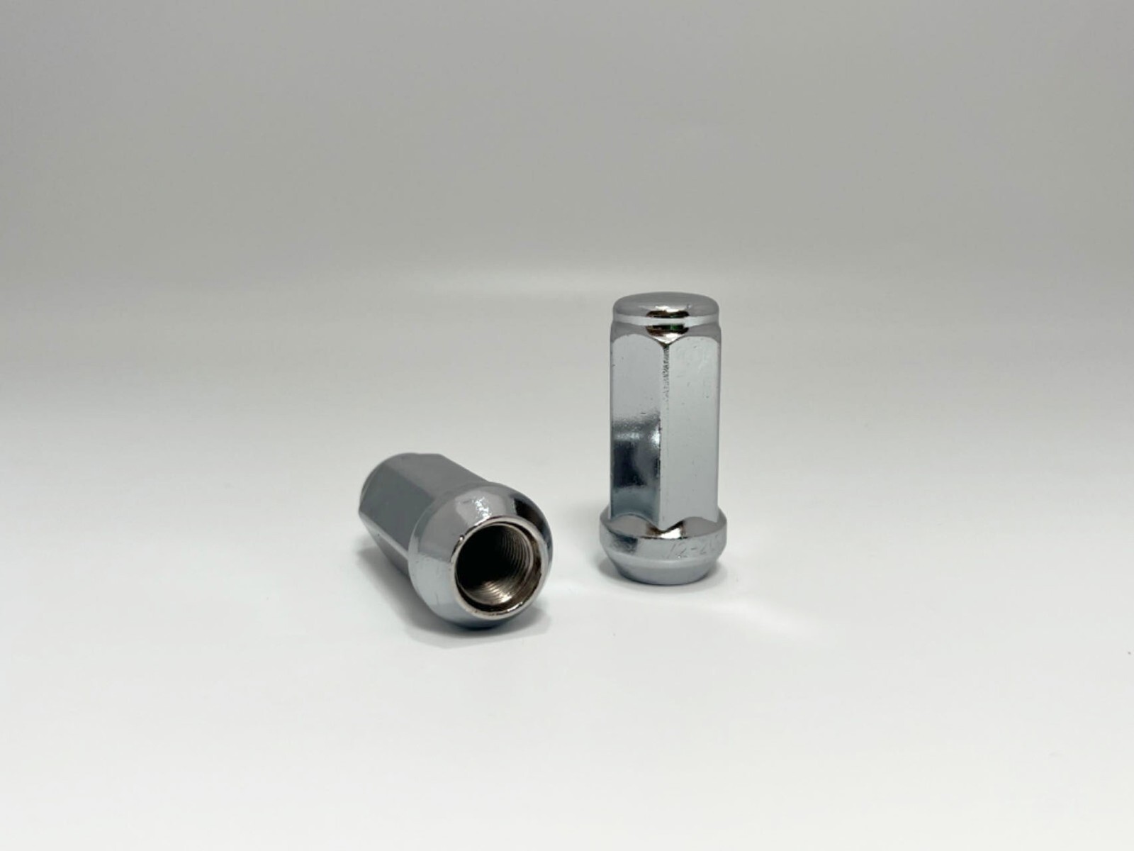 32PC CHROME 2" CLOSE ACORN LUG NUT |14X1.5| CHEVROLET SILVERADO 2500 HD (99-23)