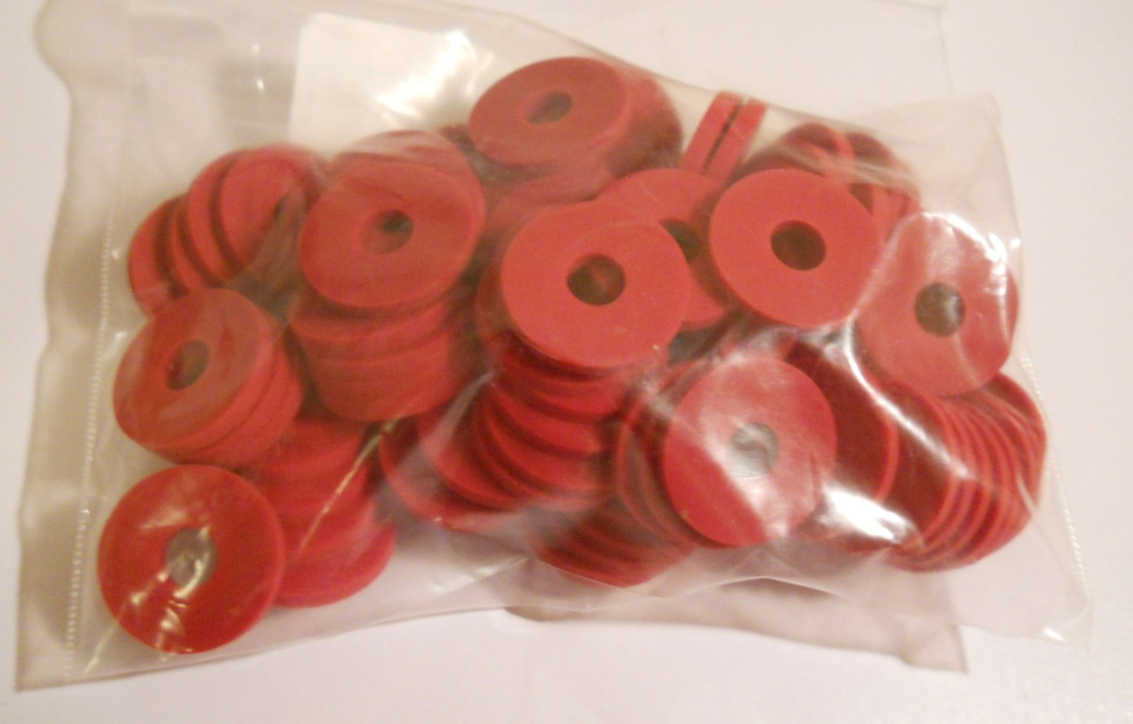 GROLSCH GASKETS 25 RED SILICONE RUBBER GASKETS NEW EZ CAP TYPE FOR BEER BOTTLES