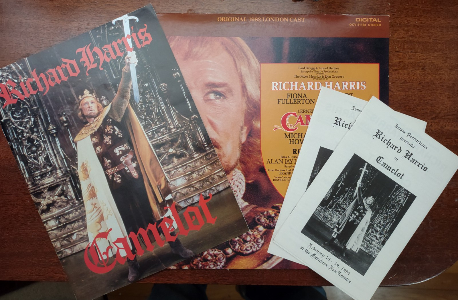 1983 CAMELOT Programs, Ticket Stubs & LP Record - Richard Harris Atlanta Fox