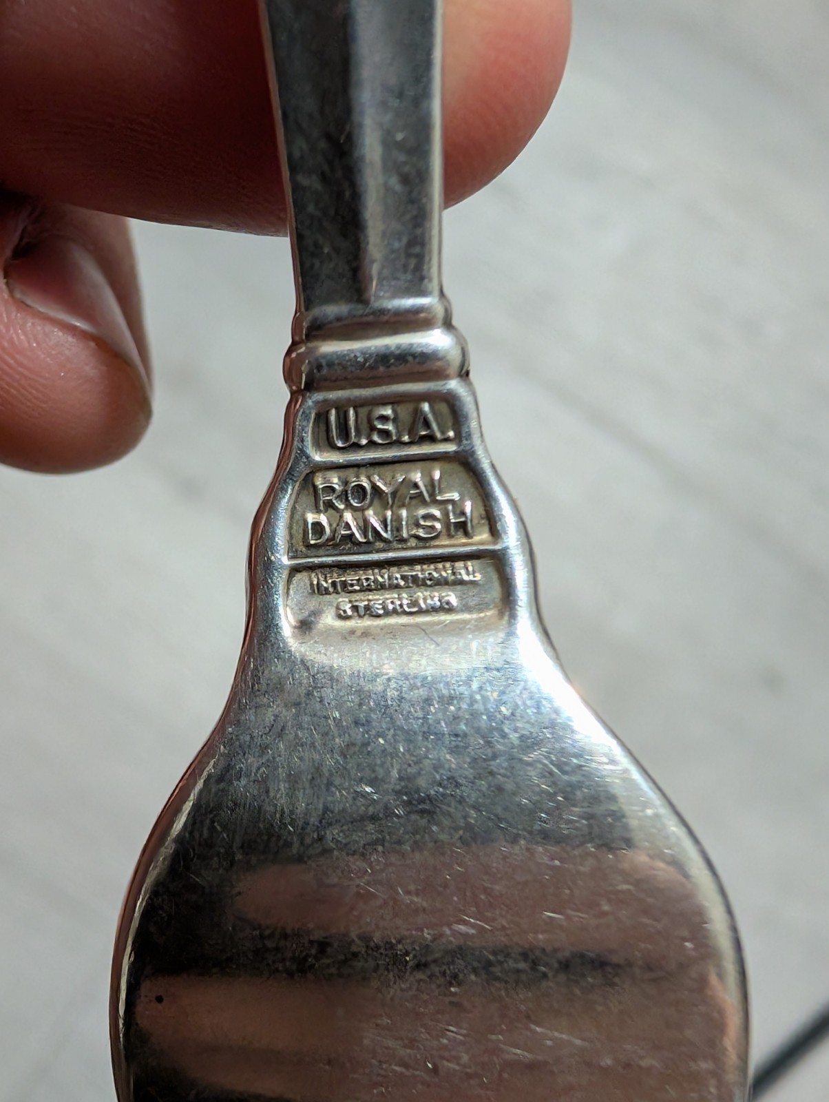 INTERNATIONAL ROYAL DANISH STERLING SILVER DINNER FORK 7 1/8" NO MONOGRAM