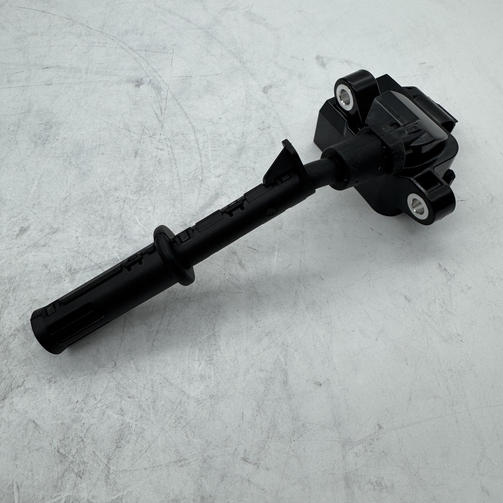 1pack Ignition Coil For BOSCH Mercedes 2011-2016 C350 E400 GLE350 GLK350 ML350