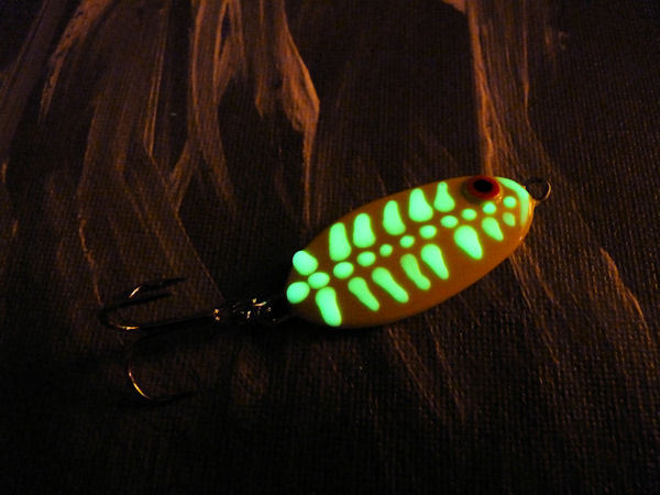 Glow-On RED Glow Paint For Gun Sights, Fishing Lures, 4.6 ml Vial, Bright