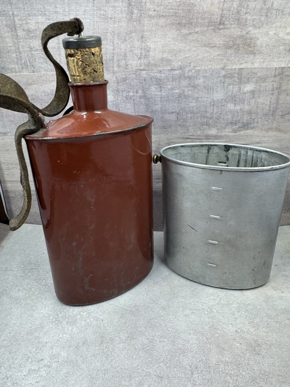 Vintage Swiss Army Canteen Enamel Water Bottle w/ Cork & Leather Strap 8.5”