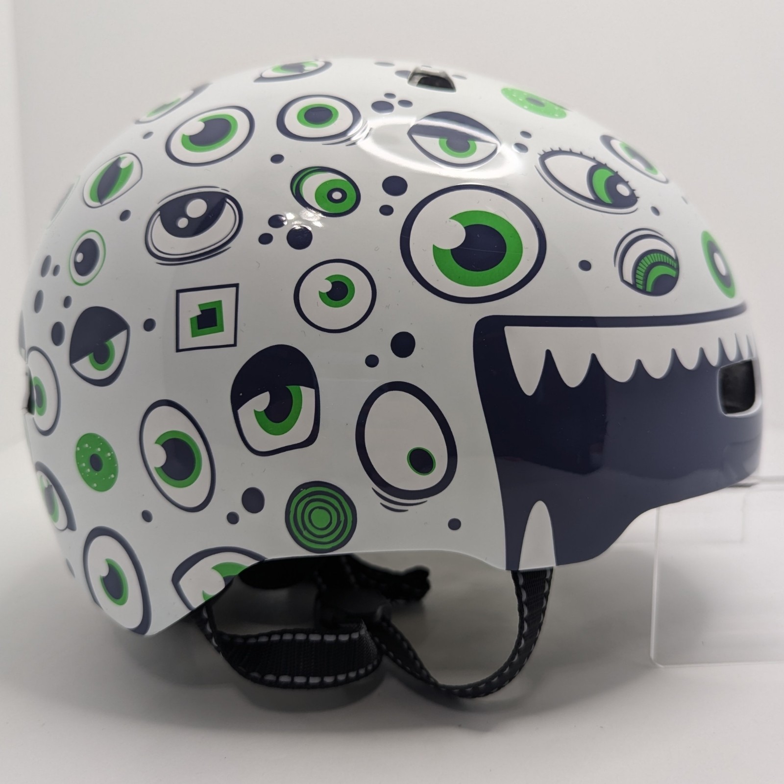 Nutcase Little Nutty Multi-Sport Helmet All Eyes On You Toddler 18 7/8–20.5"