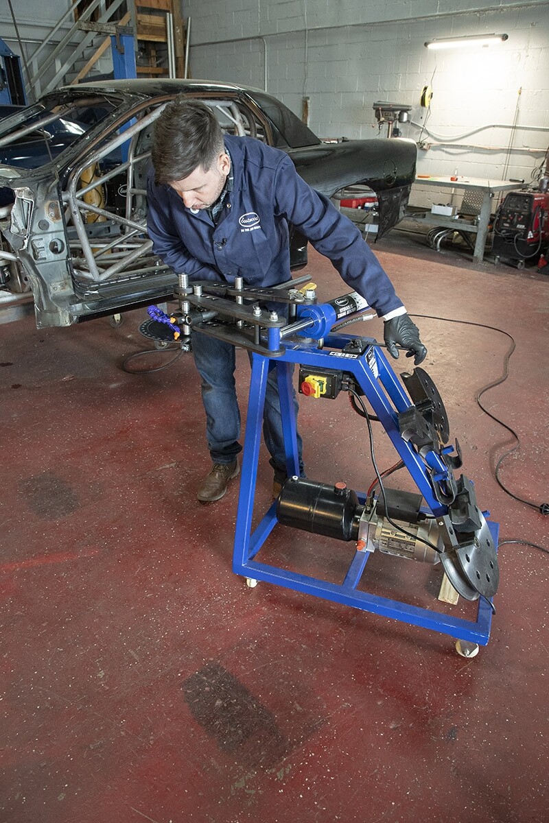 Eastwood 180 Degree Hydraulic Aluminum and Stainless Steel Tubing Bender