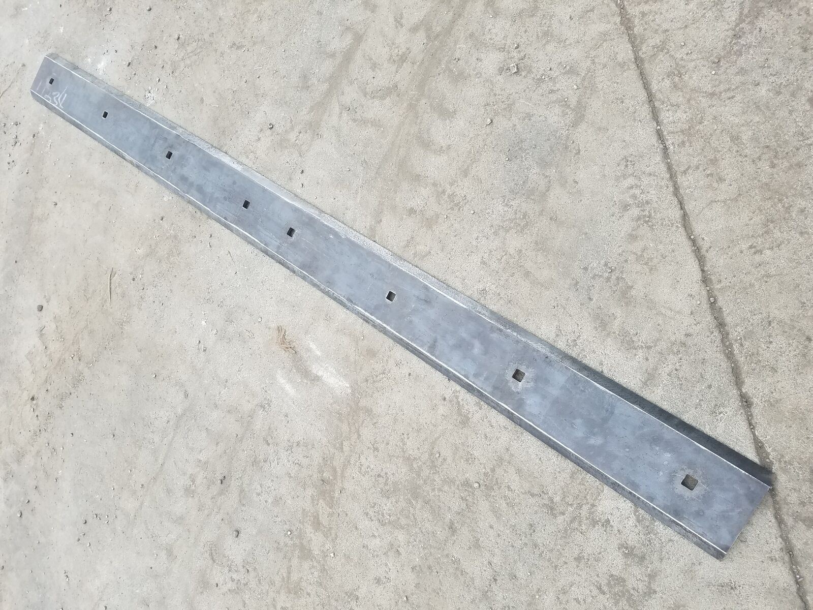 84" BOLT ON CUTTING EDGE - FREE SHIPPING