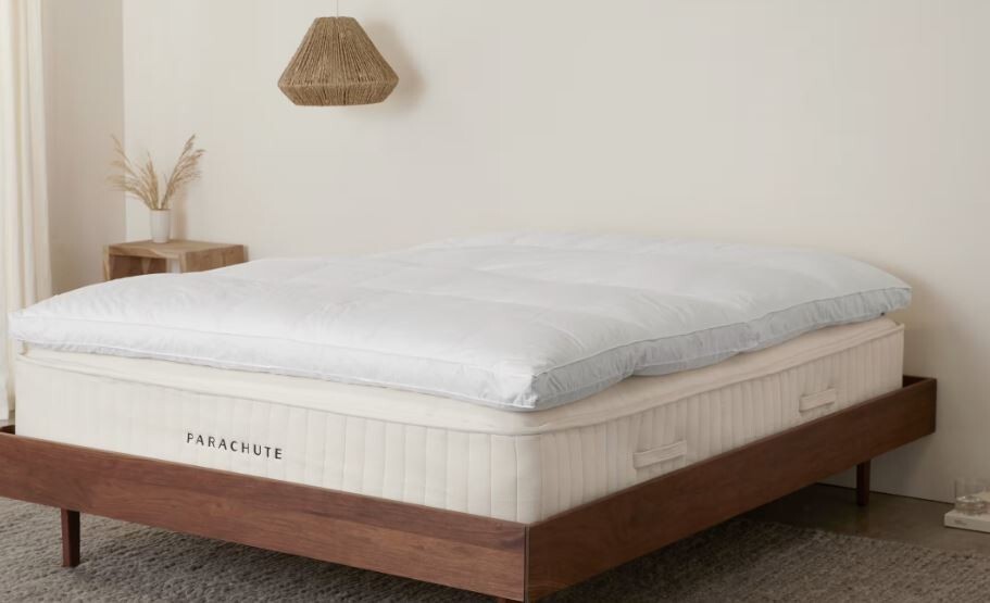 Parachute Home Premium Luxury Down Mattress Topper. King. New. Orig 495