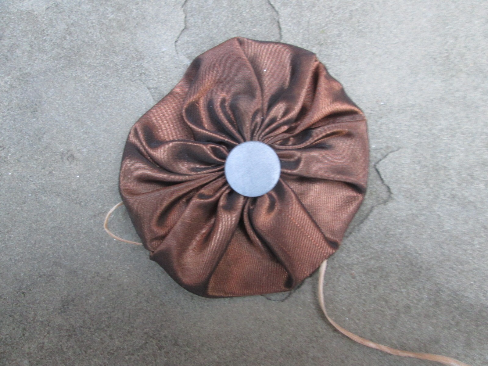 REENACTOR 18TH C REV WAR COLONIAL HAT COCKADE CRISP BROWN PEWTER BUTTON NEW 3.5"