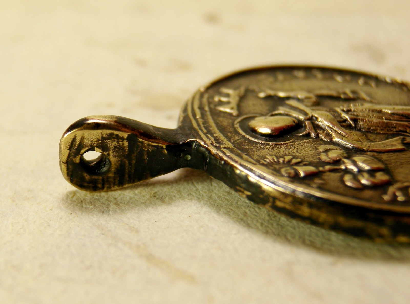 ANTIQUE 18TH CENTURY BRONZE MEDAL ST CLARE OF ASSISI & ST PASCHAL BAYLON
