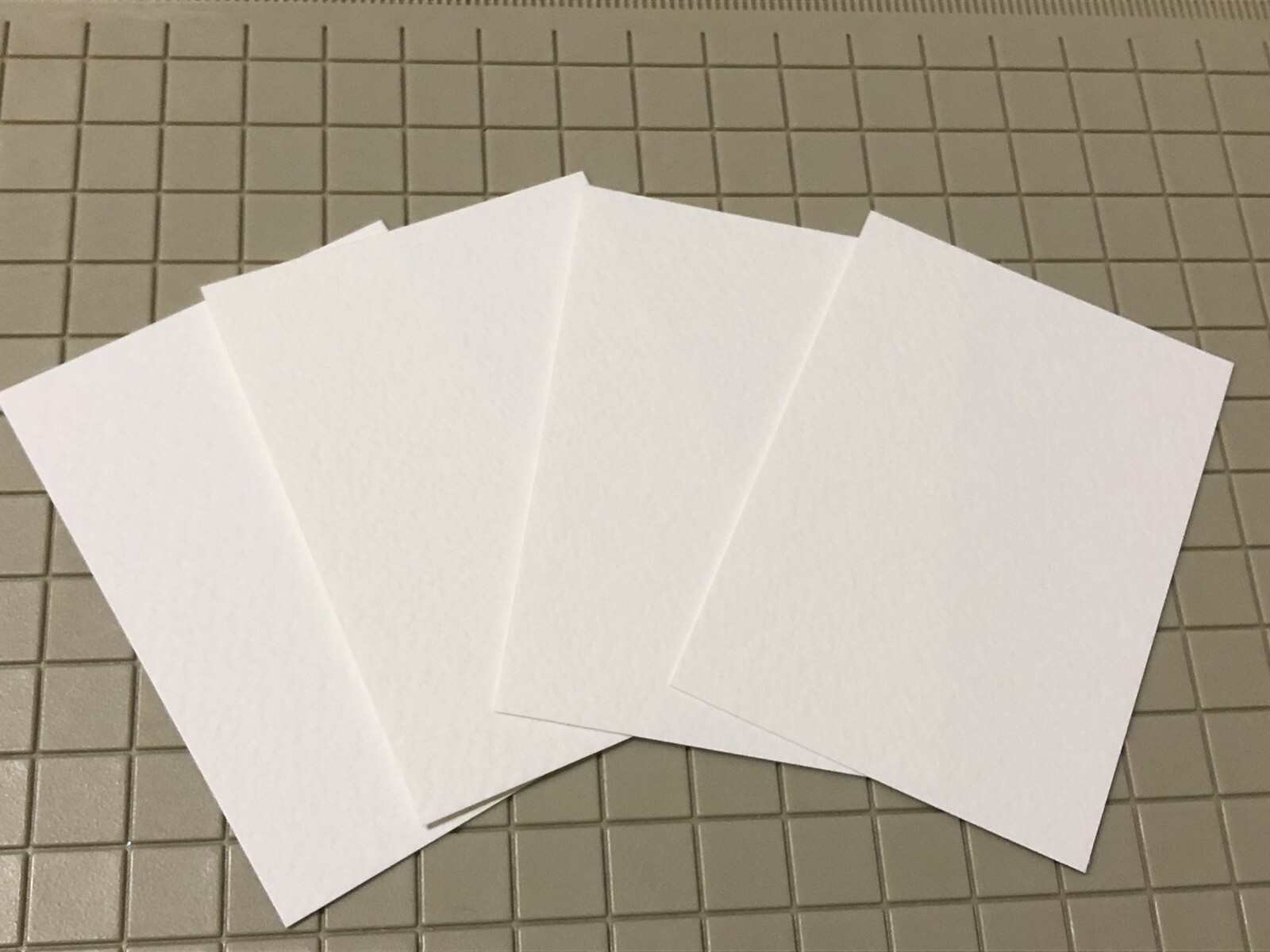 100 ACEO Cards & Sleeves, Blank 140 lb Watercolor Paper 2.5 x 3.5 White Fabriano