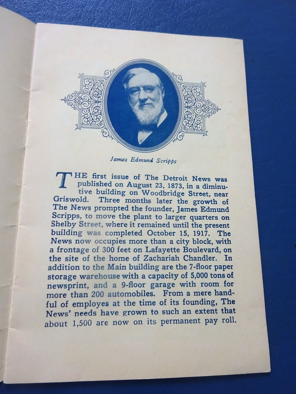1932 Detroit News Tour Booklet, Publishing a Modern Newspaper