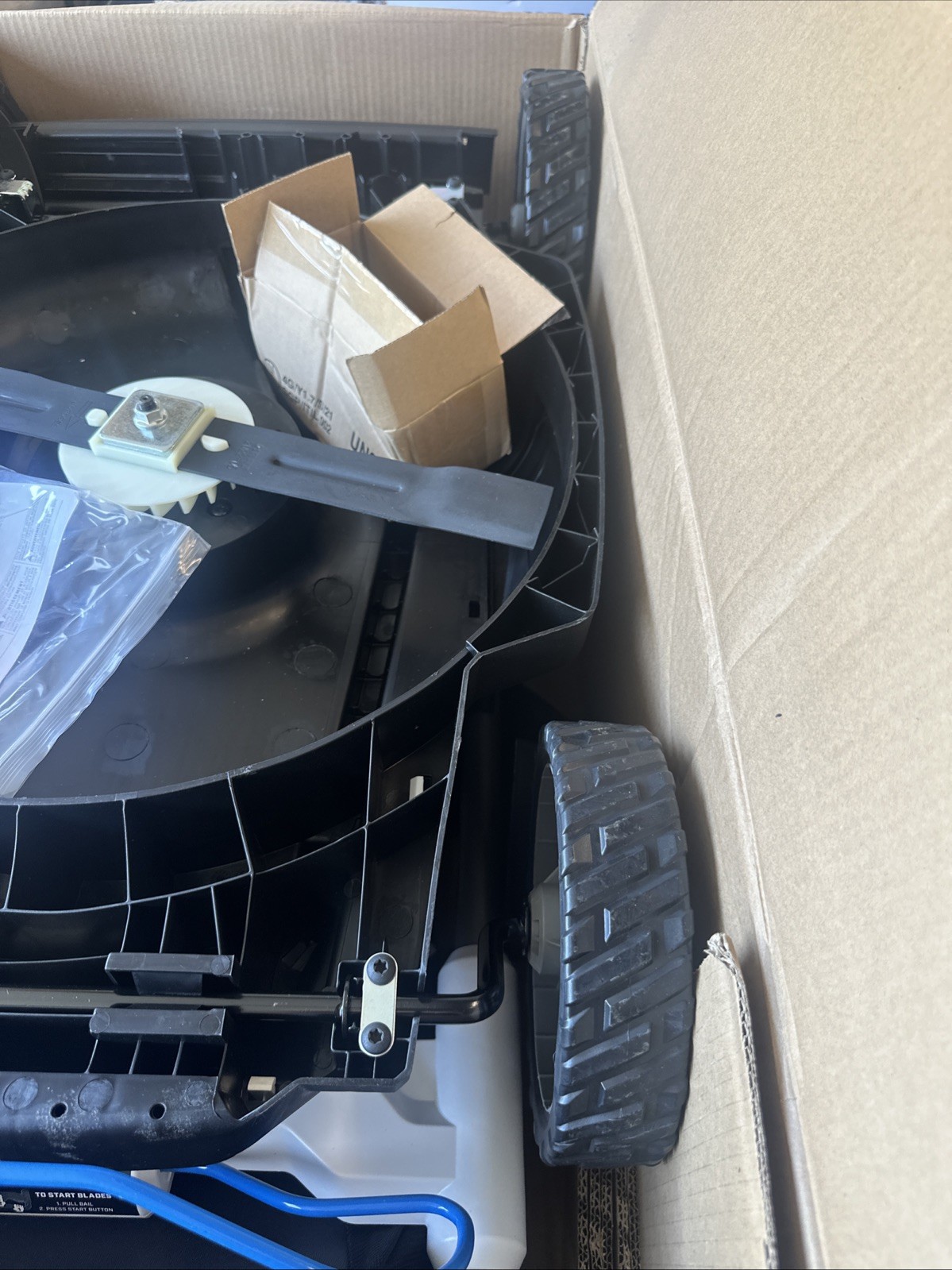 40V 20-Inch Cordless Brushless Push Battery shows an error‼️