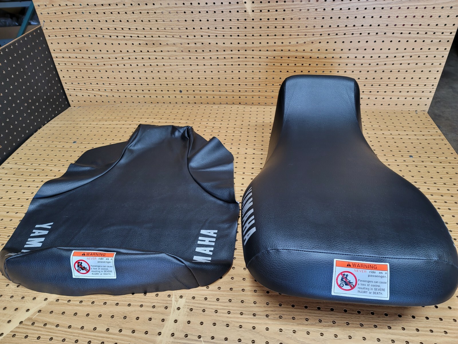 YAMAHA BIG BEAR400 YAMAHA BIG BEAR 400 SEAT COVER 2000 TO 2006 (BLACK) [Y*-180]