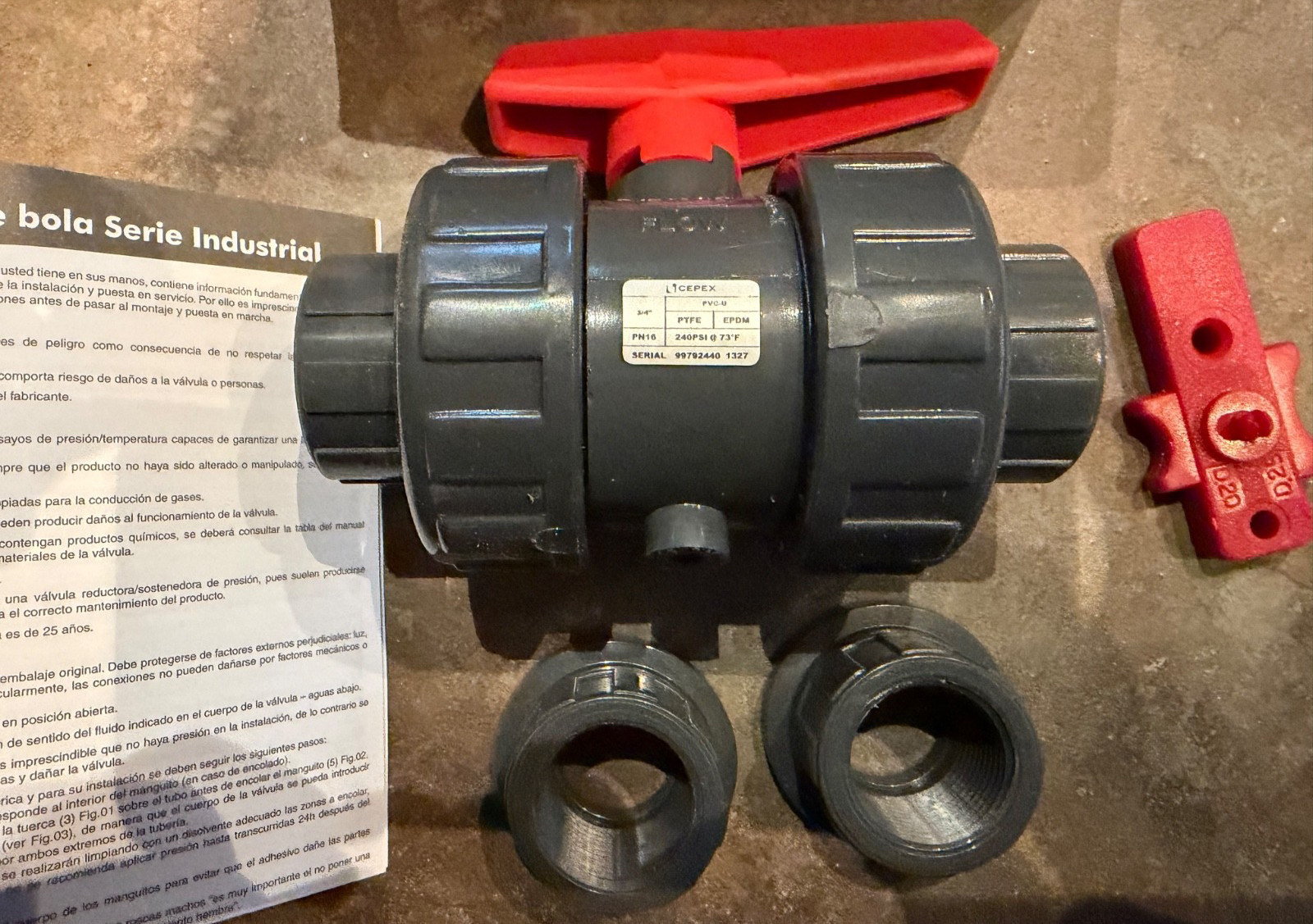 CEPEX 3/4” PVC ball valve for aquariums and water systems - New In Box!