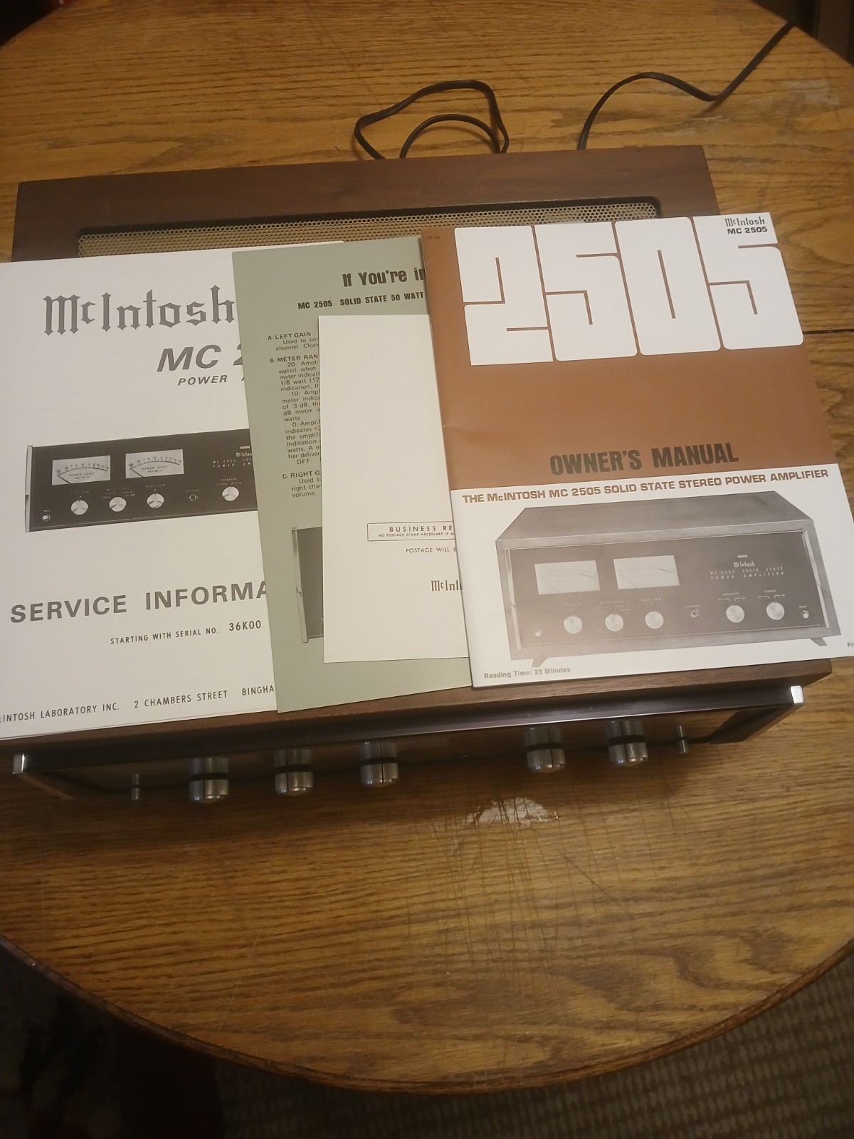 Mcintosh Amplifier Mc 2505 In Working Condition With Wood Case And Manual