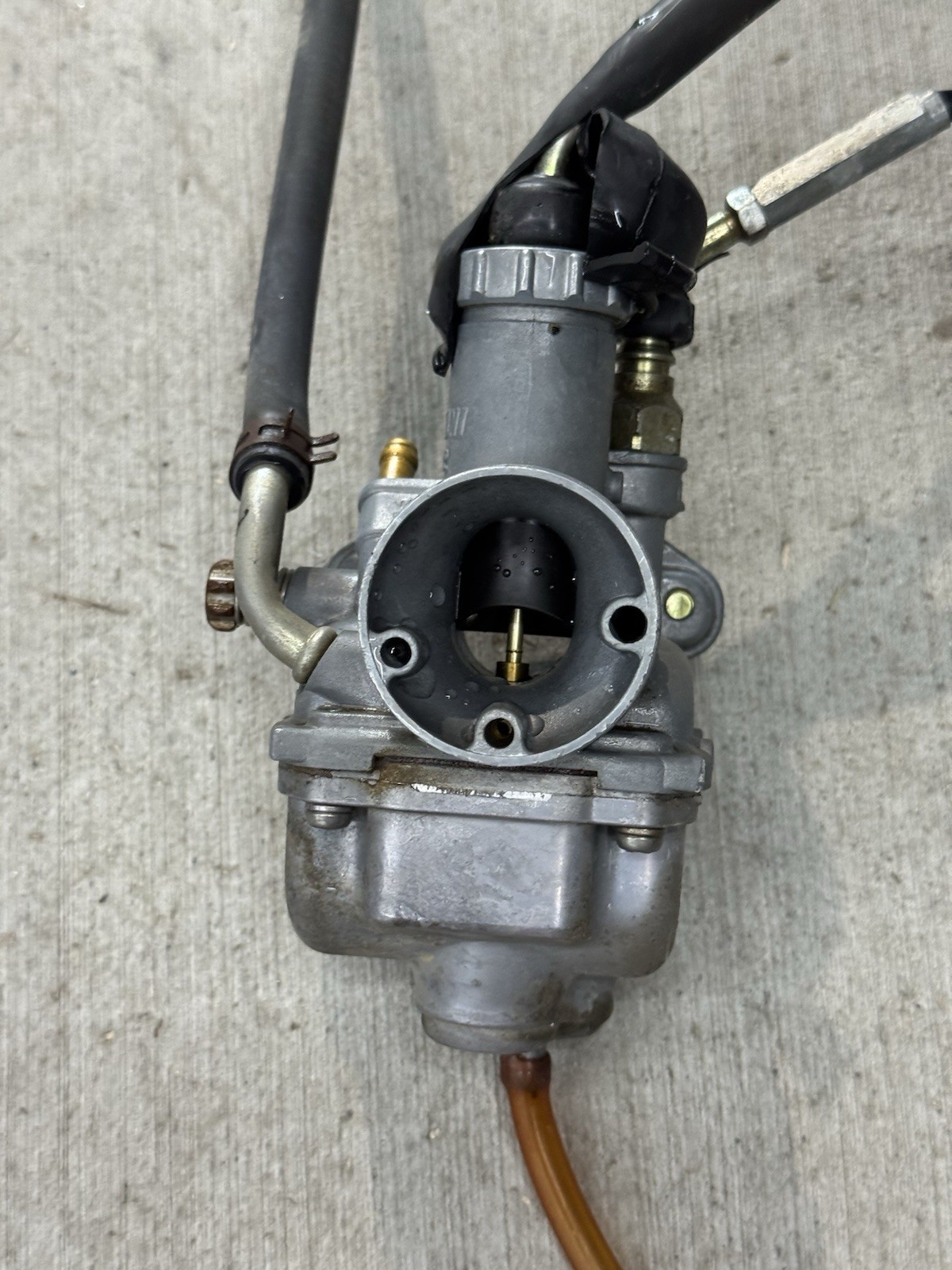 1985 Yamaha Tri Moto 200 Ytm200 Original Oem Carburetor Carb Assembly